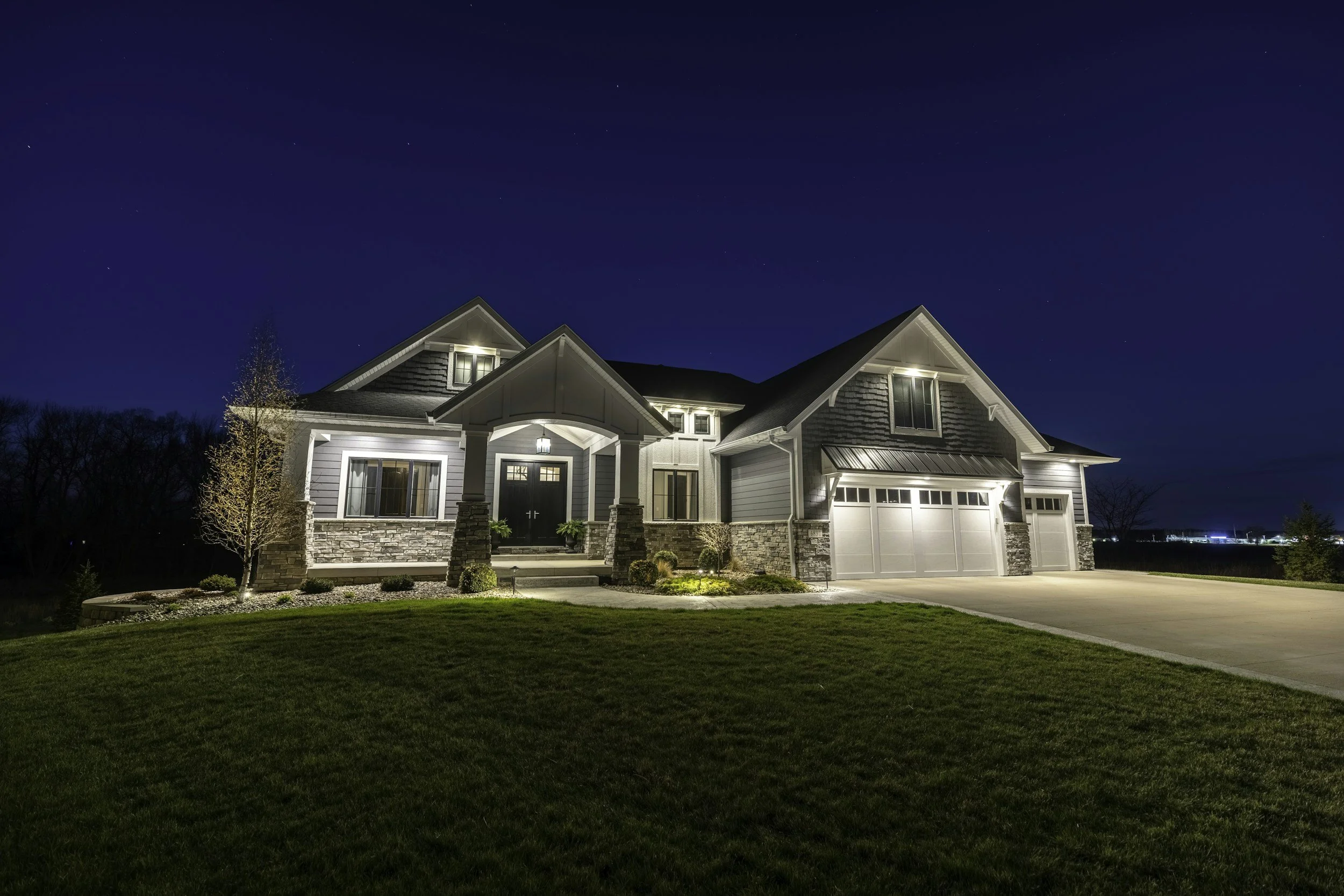 The Advantages of Upgrading Your Home with Smart Lighting