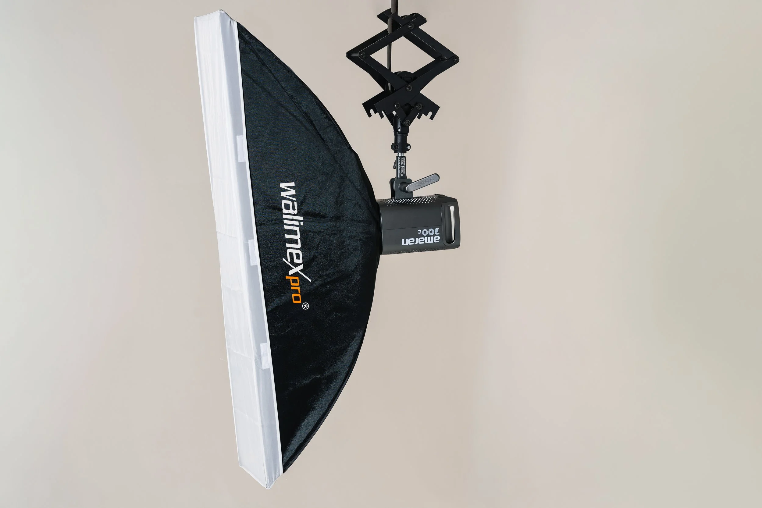 2 x Walimex pro - pro Striplight 30x120cm für Bowens