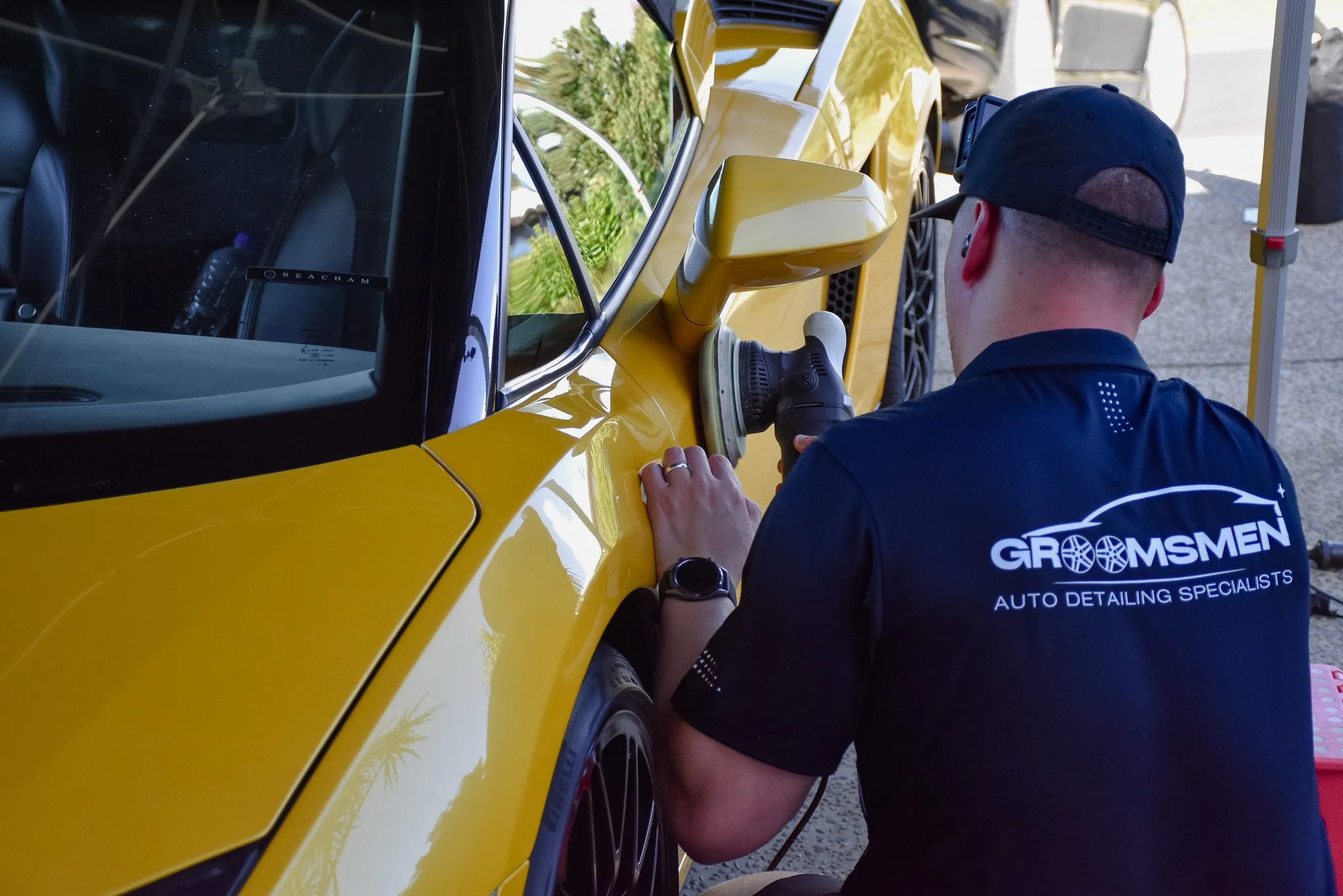 Paint Restoration Cut and polish process on Lamborghini