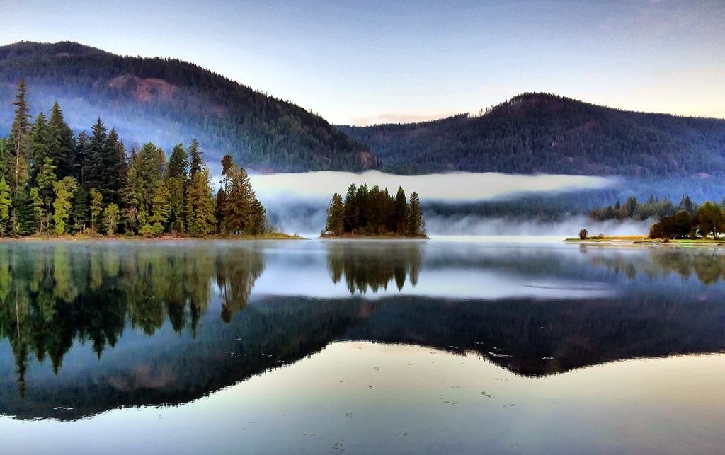 Bull Lake Morning