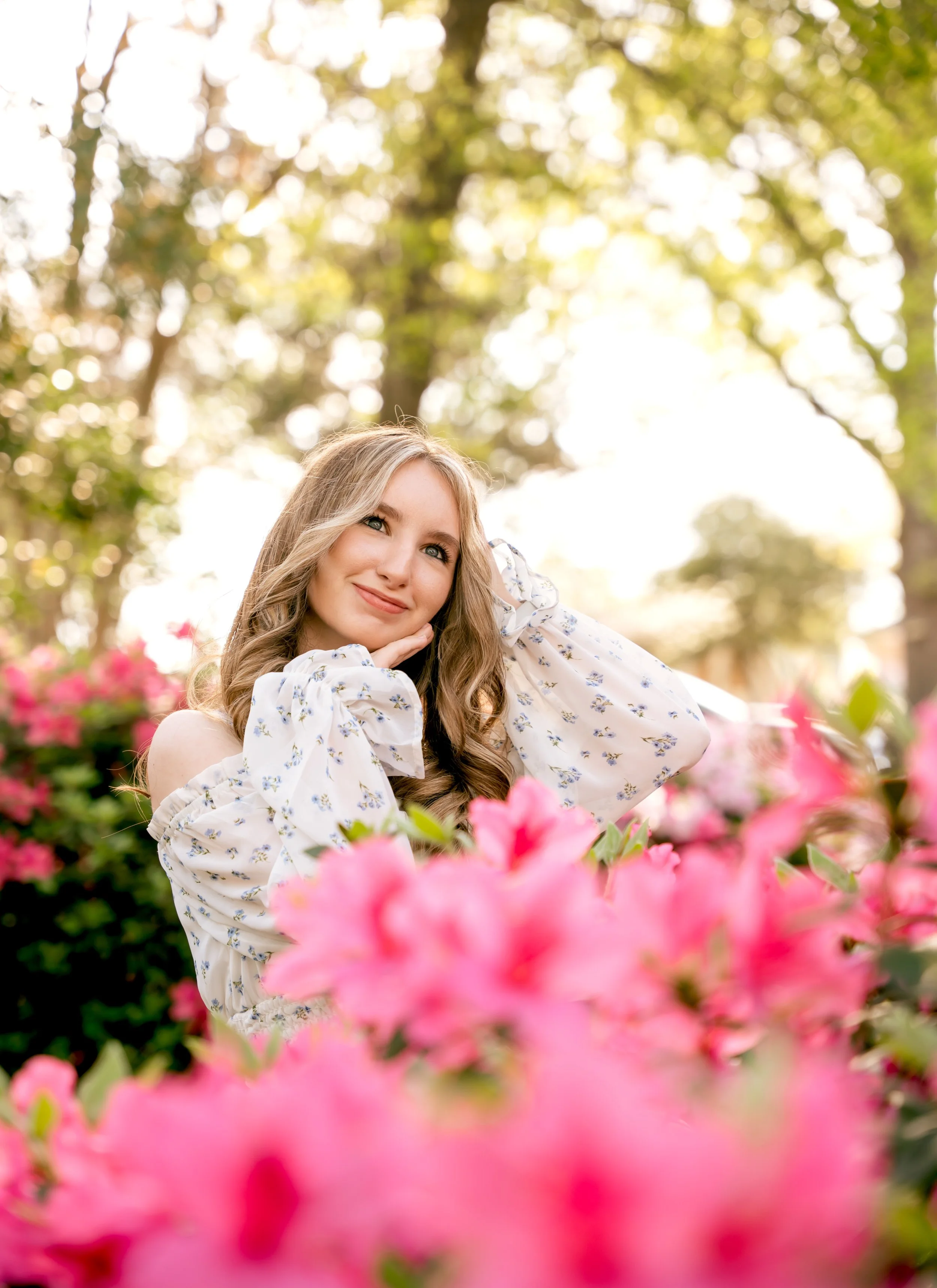 5-seniorphotography-silverlightvisions-photoandfilm-spring-floral-tylertx-azalia-district-senior-session.jpg