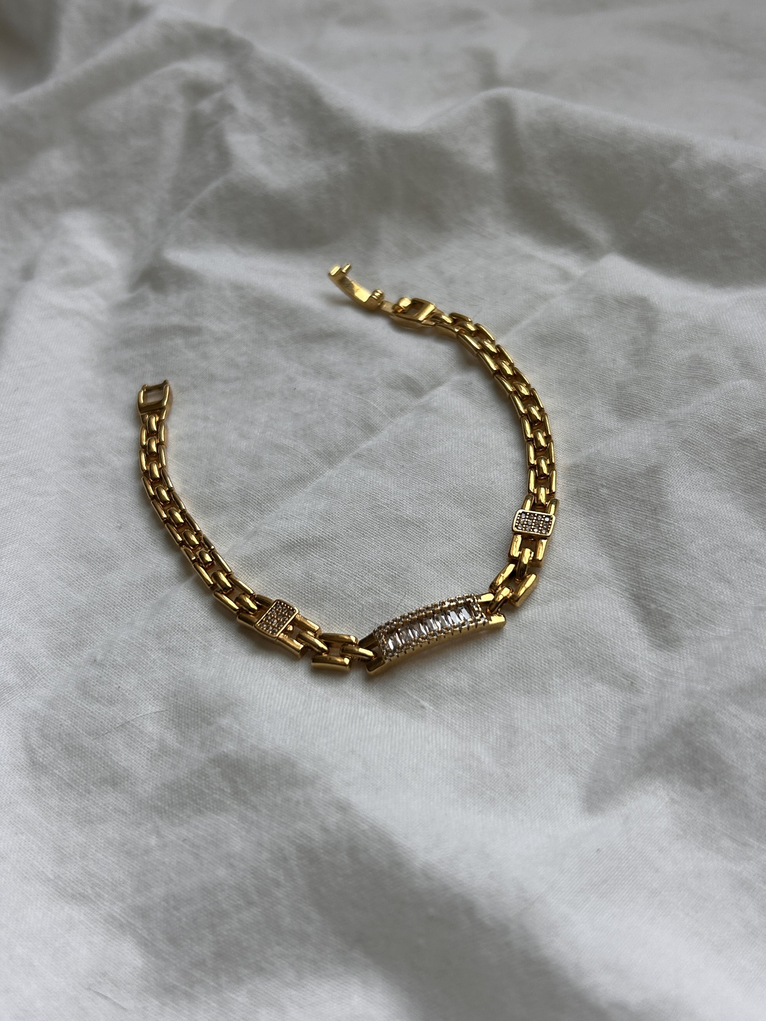 Garland Bracelet