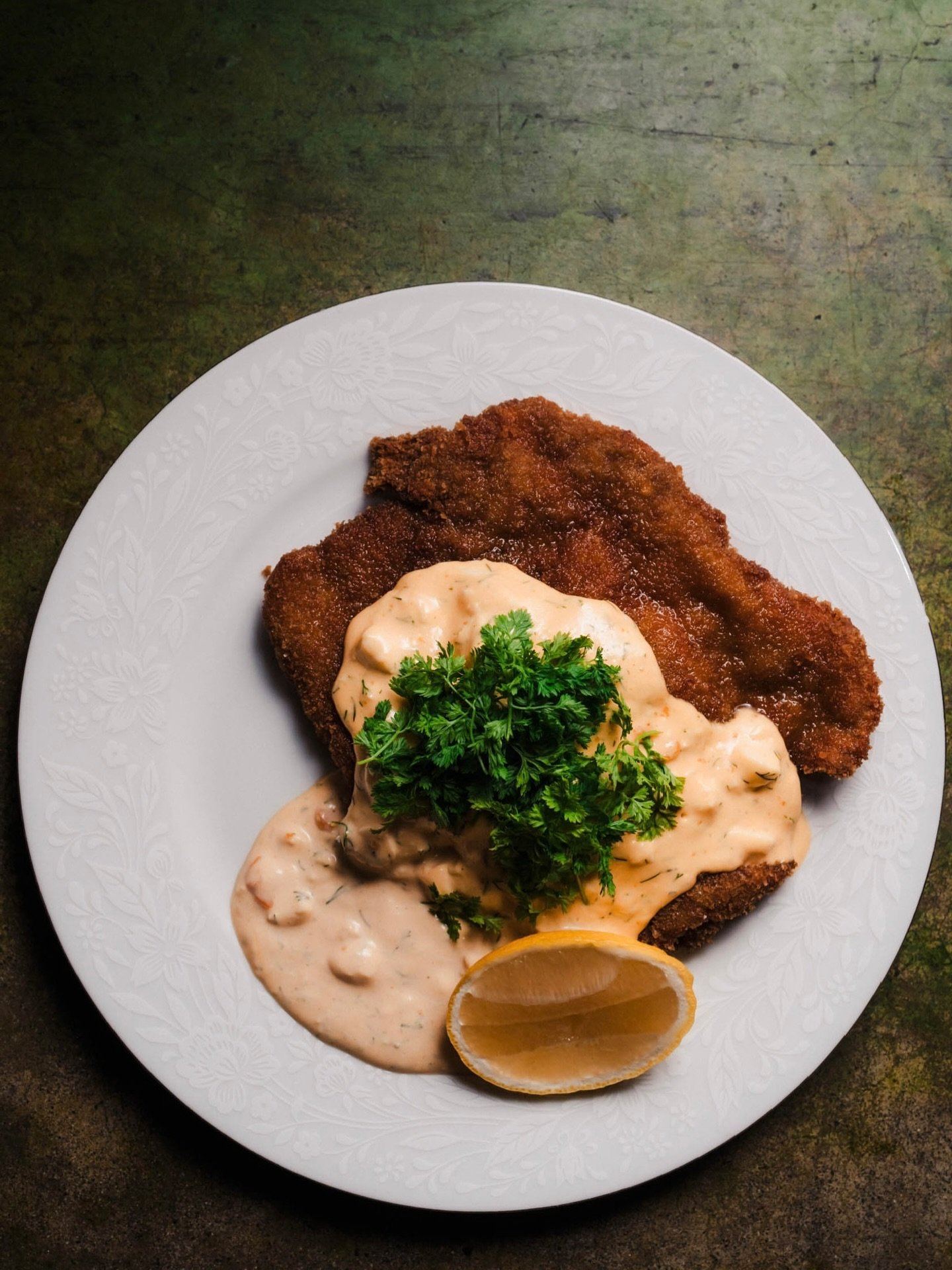 PORK COLLAR SCHNITZEL

maple gastrique, sauce gribiche, lemon, baby butter lettuce salad

Open from 4-9 with happy hour from 4-6. See you soon💚

📸 @thefoxes 

#bellinghamexperience #farmtotable #eatlocal
