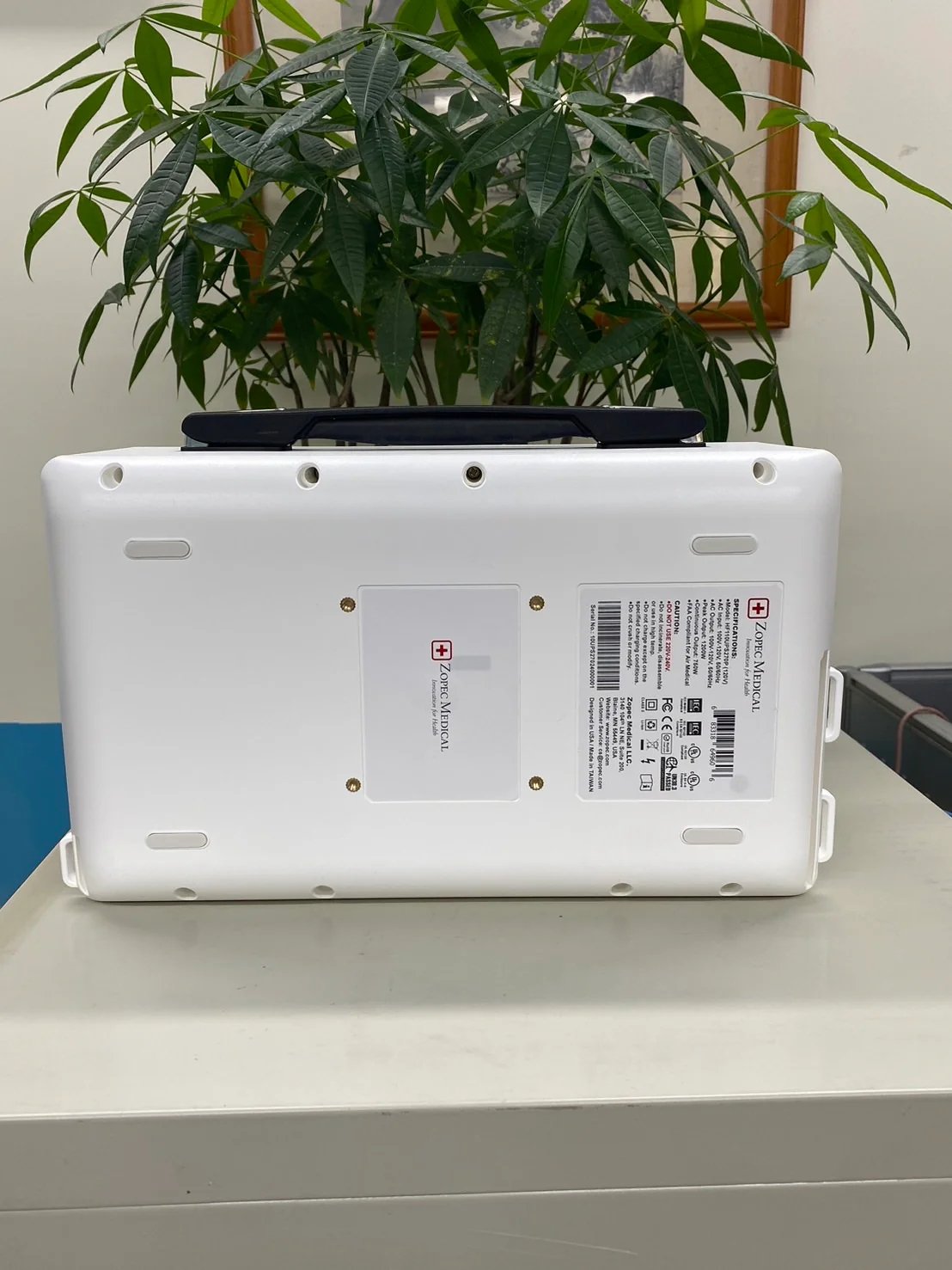 LINE_ALBUM_UPS 270P應用圖_250415_8.jpg