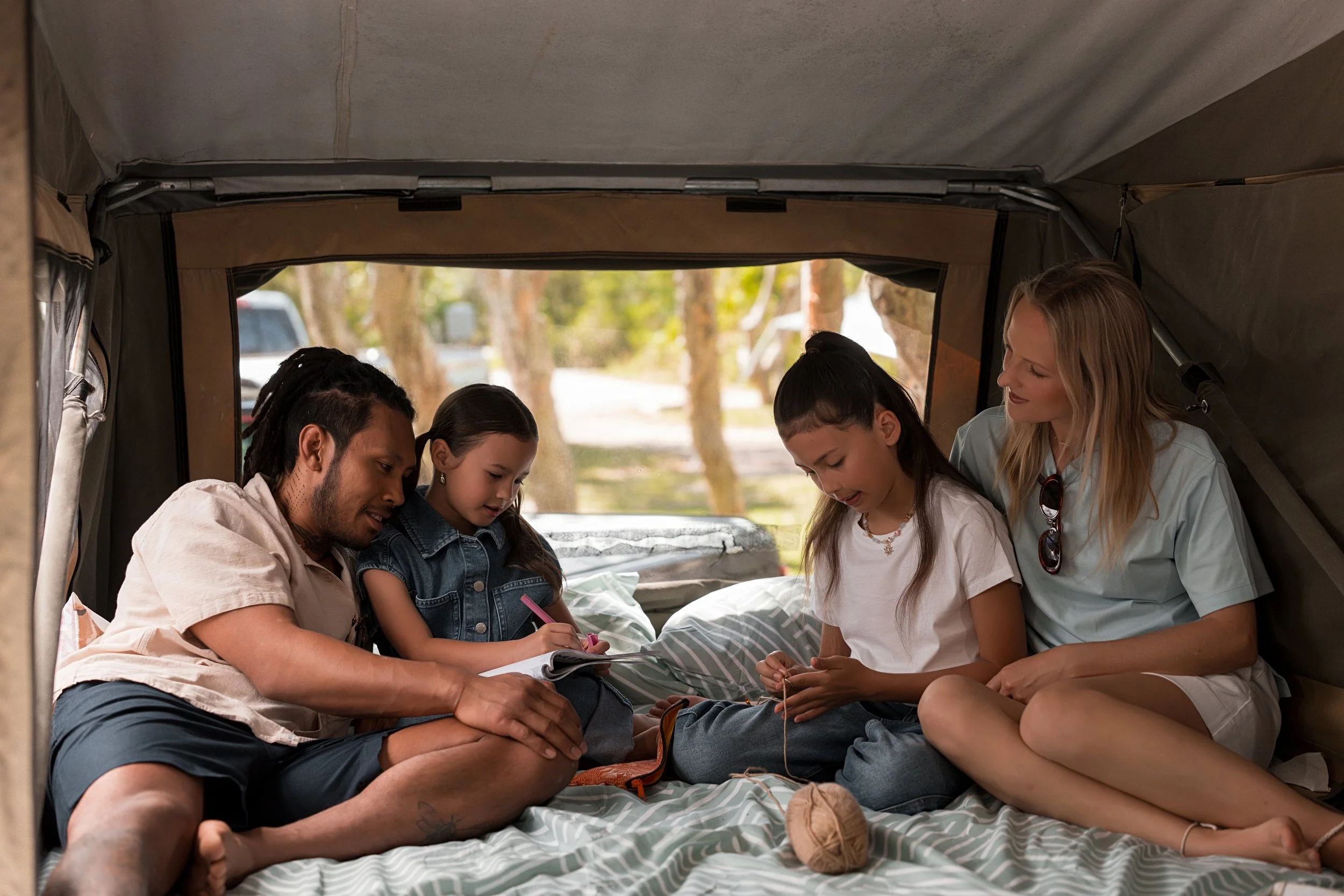 FAMILY_INSIDE_CAMPER-02413.jpg