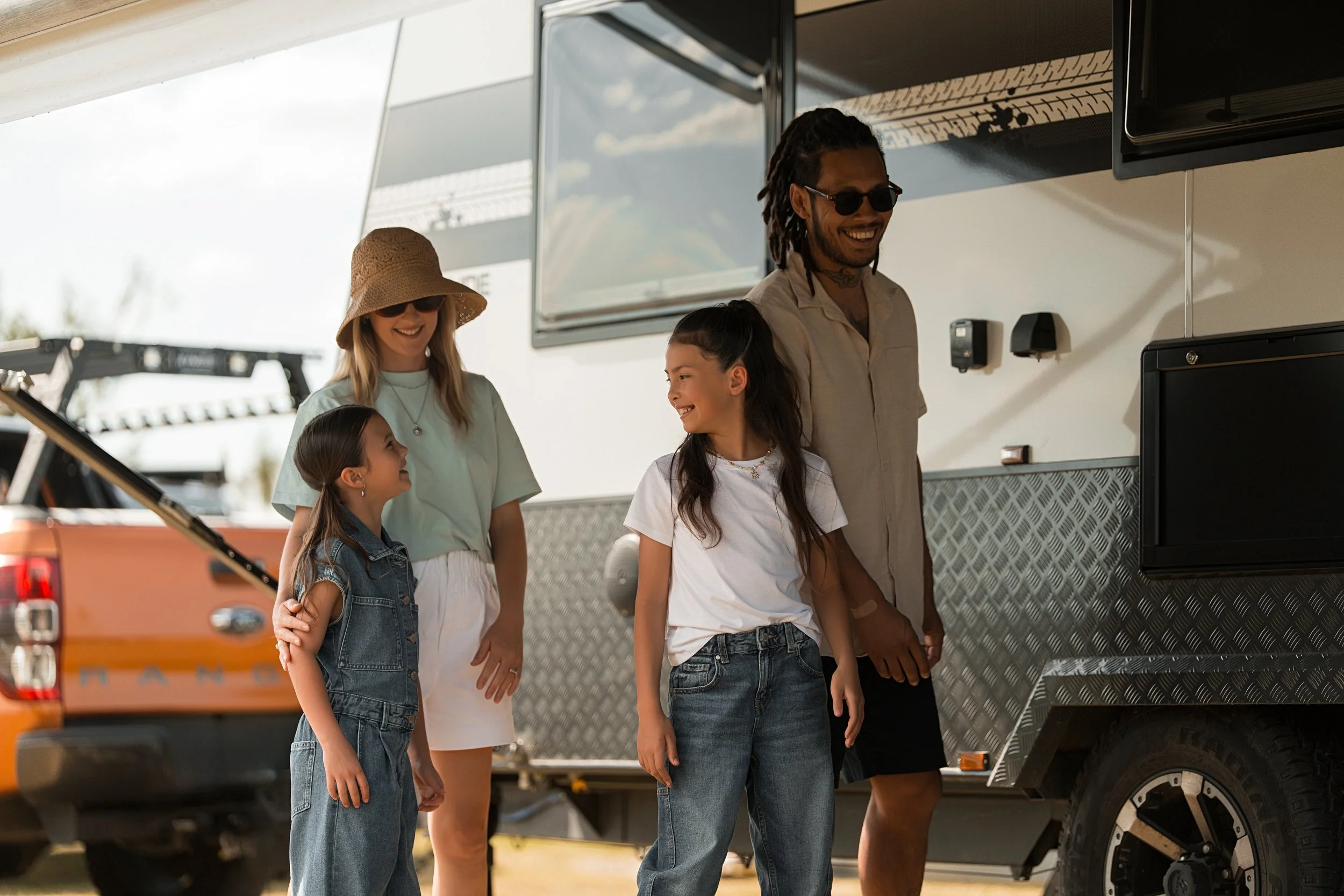 FAMILY_UNDER_CARAVAN_AWNING-04332.jpg