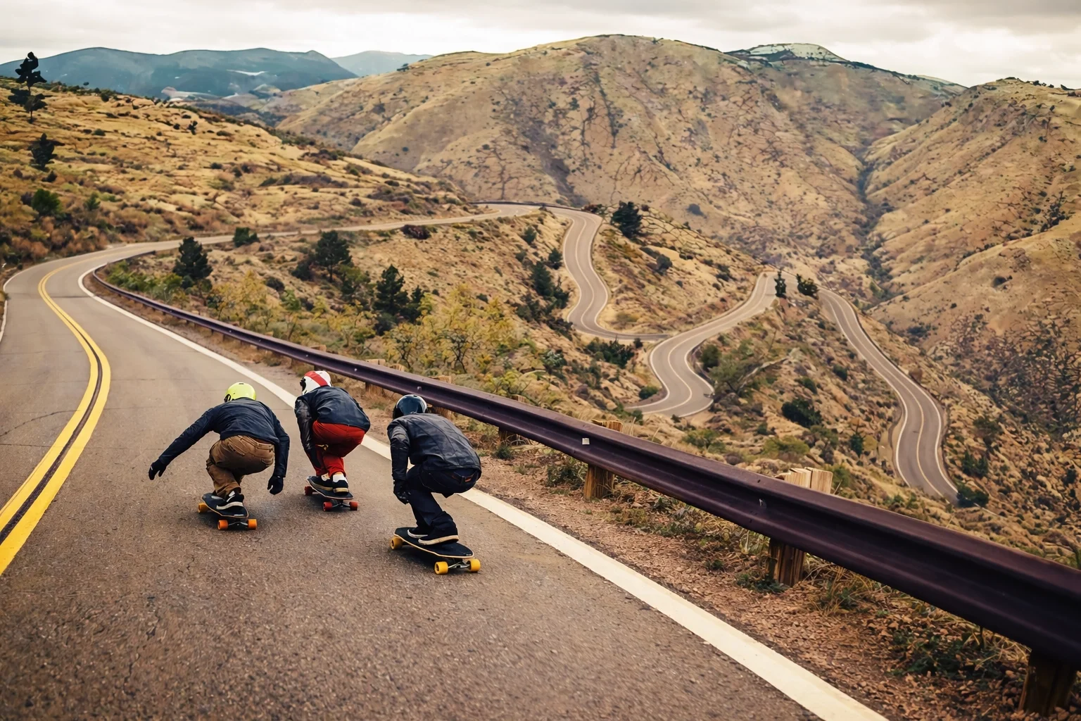 skatersonlo copy.webp