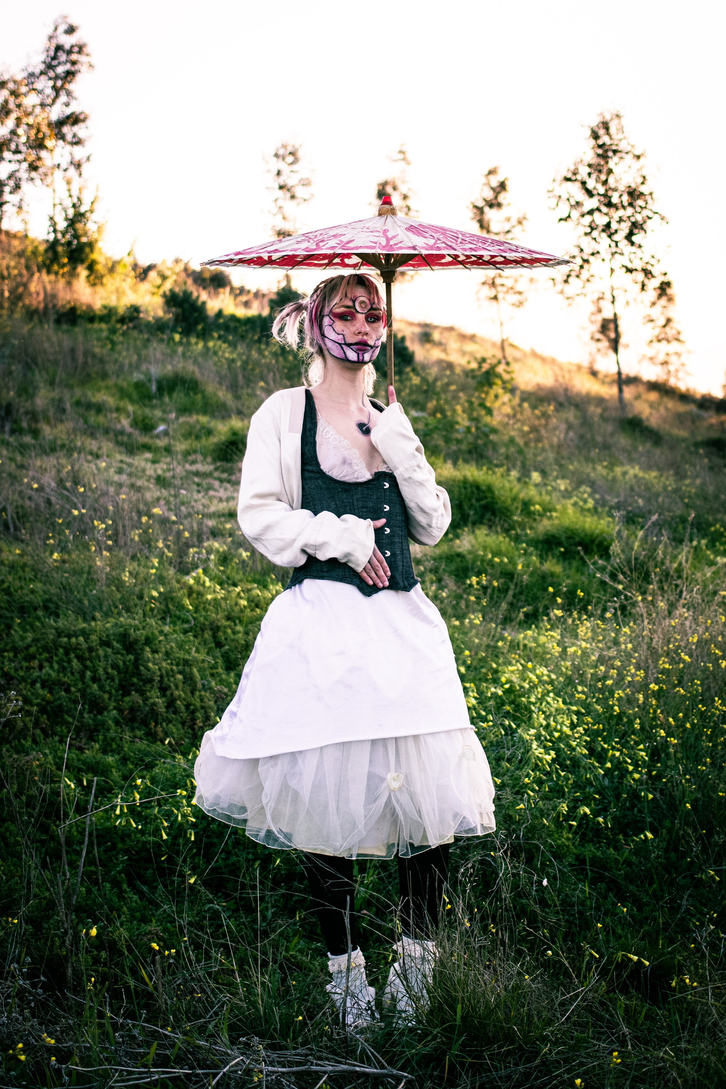 Models: Natasha (Tash) Winter
Makeup: Kaiya de Boers
Photographer: Tommy Hogan