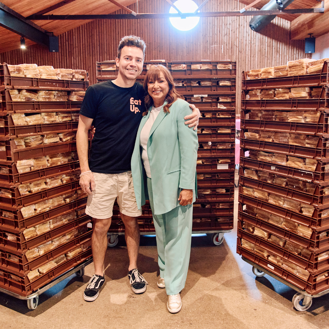 MAILCHIMP GIF (3).png