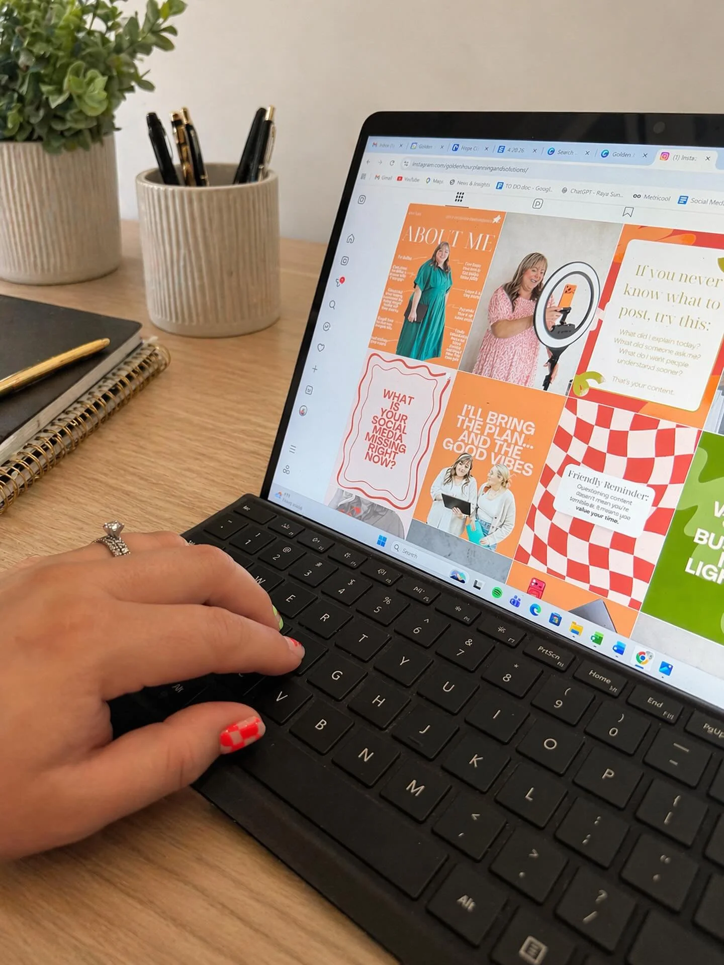 Hi, yes, I&rsquo;m still alive 😂

Just deep in the &ldquo;behind the scenes&rdquo; part of running a business where everything is happening&hellip; just not on my own business Instagram

Content days, creating, planning, organizing, repeat.

But don