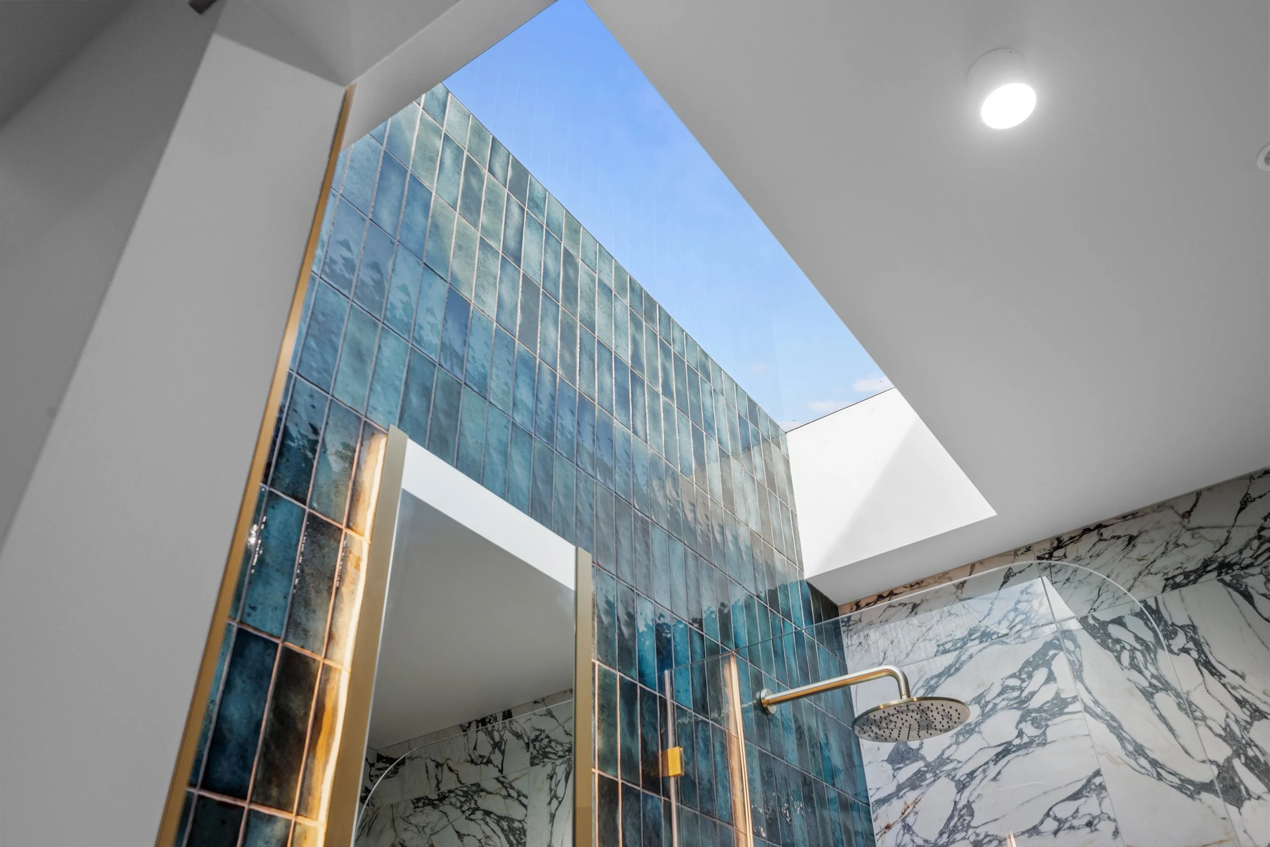 Crisp Designs The George Hotel Bathroom 1.jpg