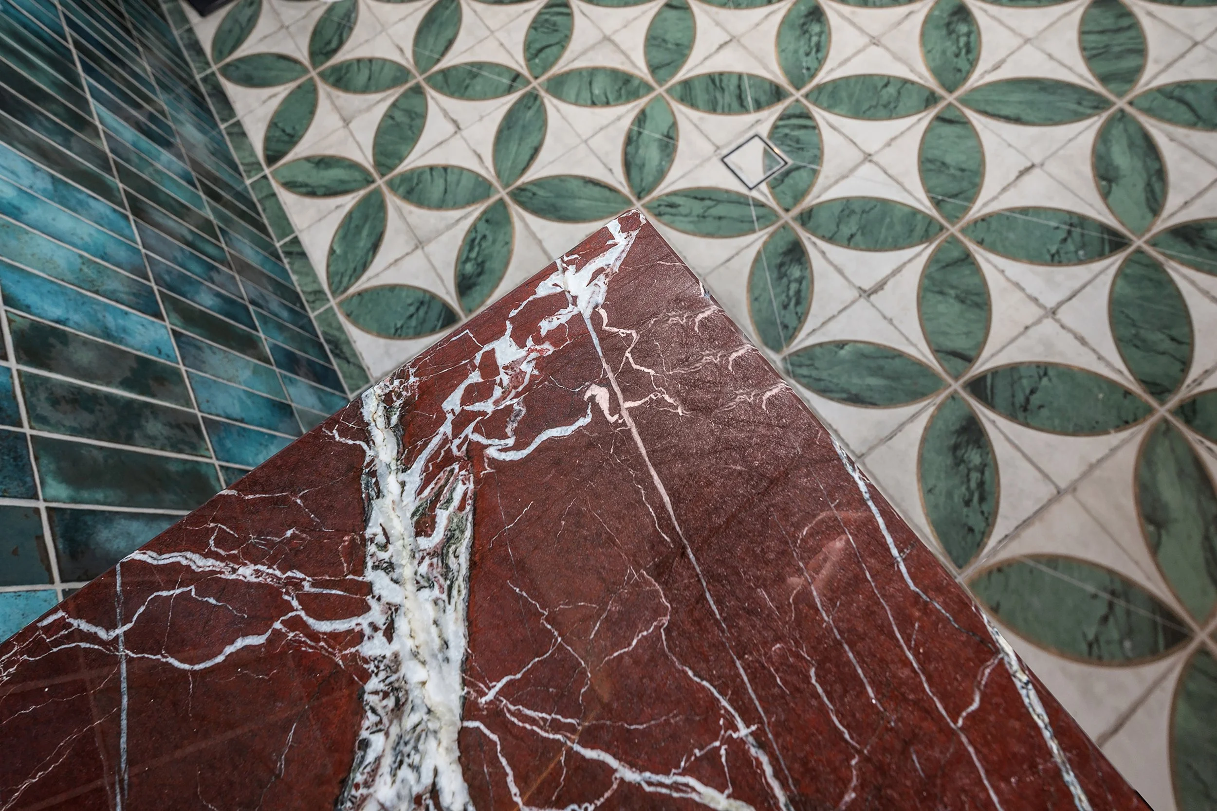 Crisp Designs The George Hotel Bathroom 3.jpg