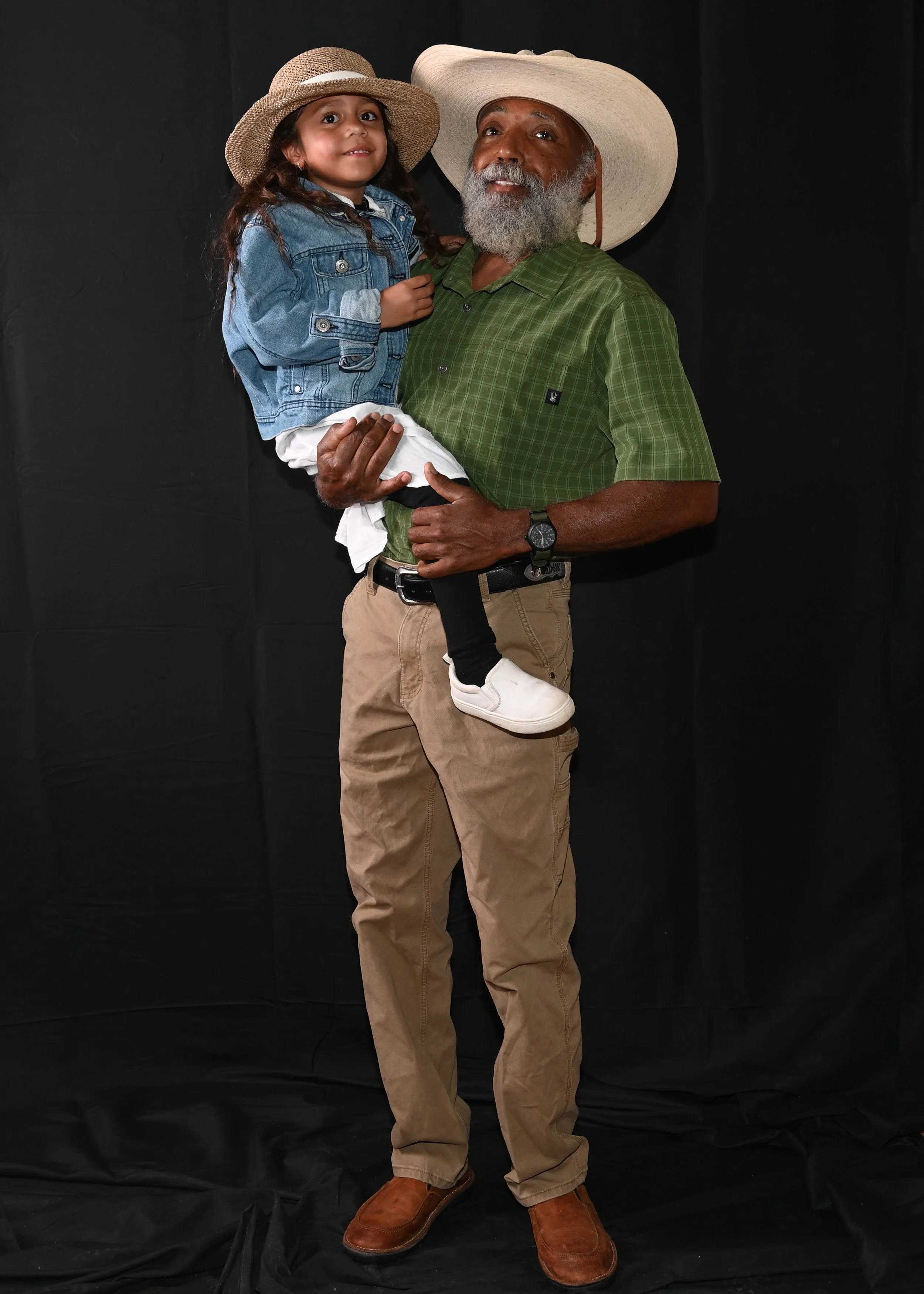 Janice & Grandpa.jpg