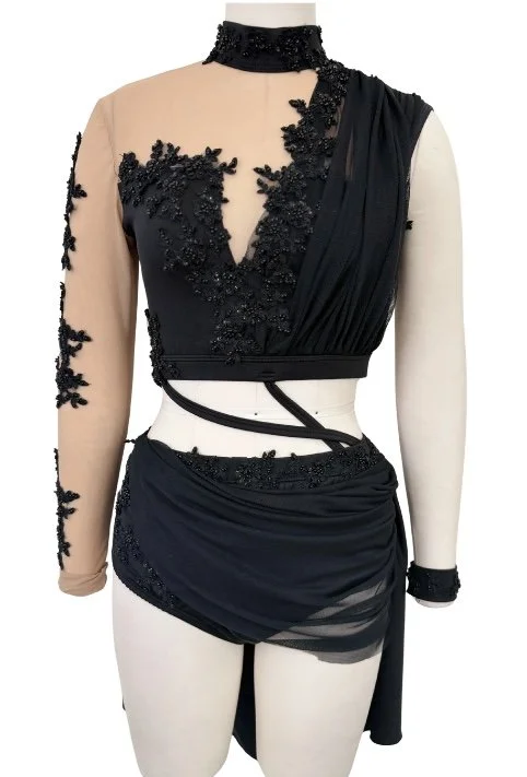 OUI COSTUME STUDIO (Website) - 49.jpg