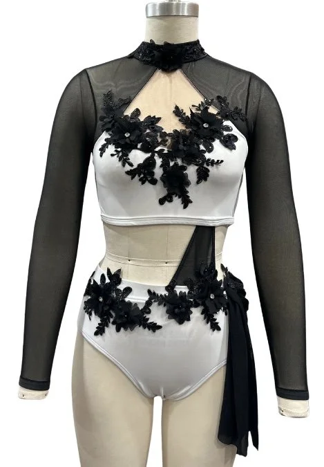 OUI COSTUME STUDIO (Website) - 112.jpg