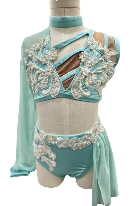 OUI COSTUME STUDIO (Website) - 81.jpg