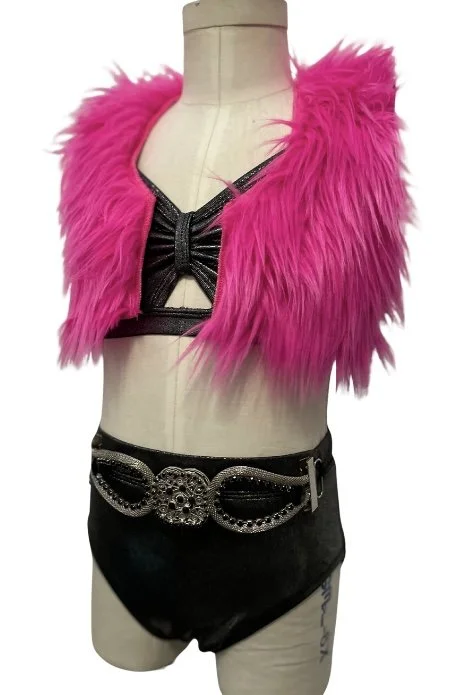 OUI COSTUME STUDIO (Website) - 11.jpg