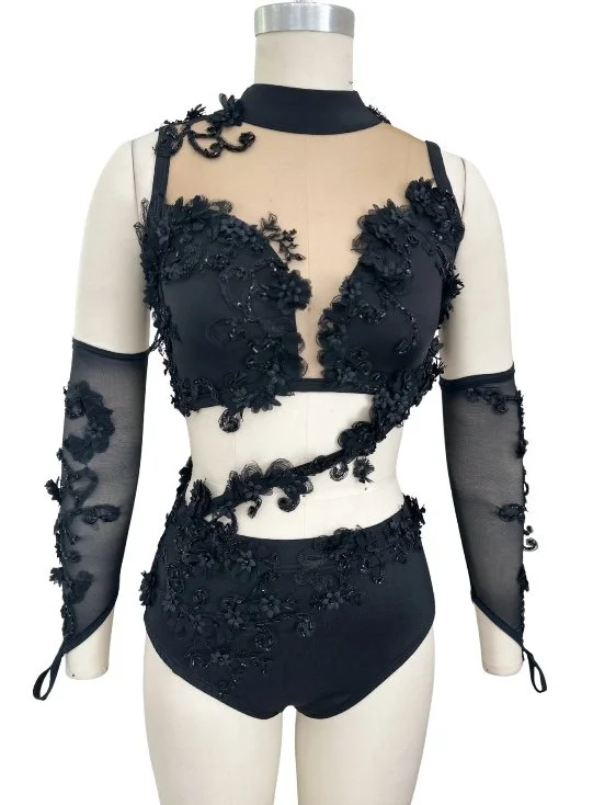 OUI COSTUME STUDIO (Website) - 21.jpg