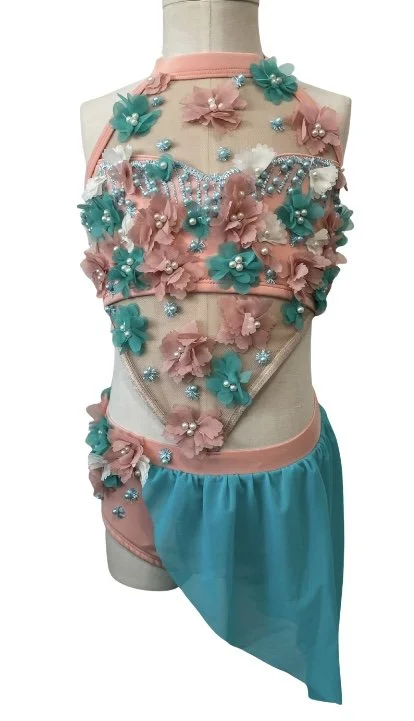 OUI COSTUME STUDIO (Website) - 1.jpg