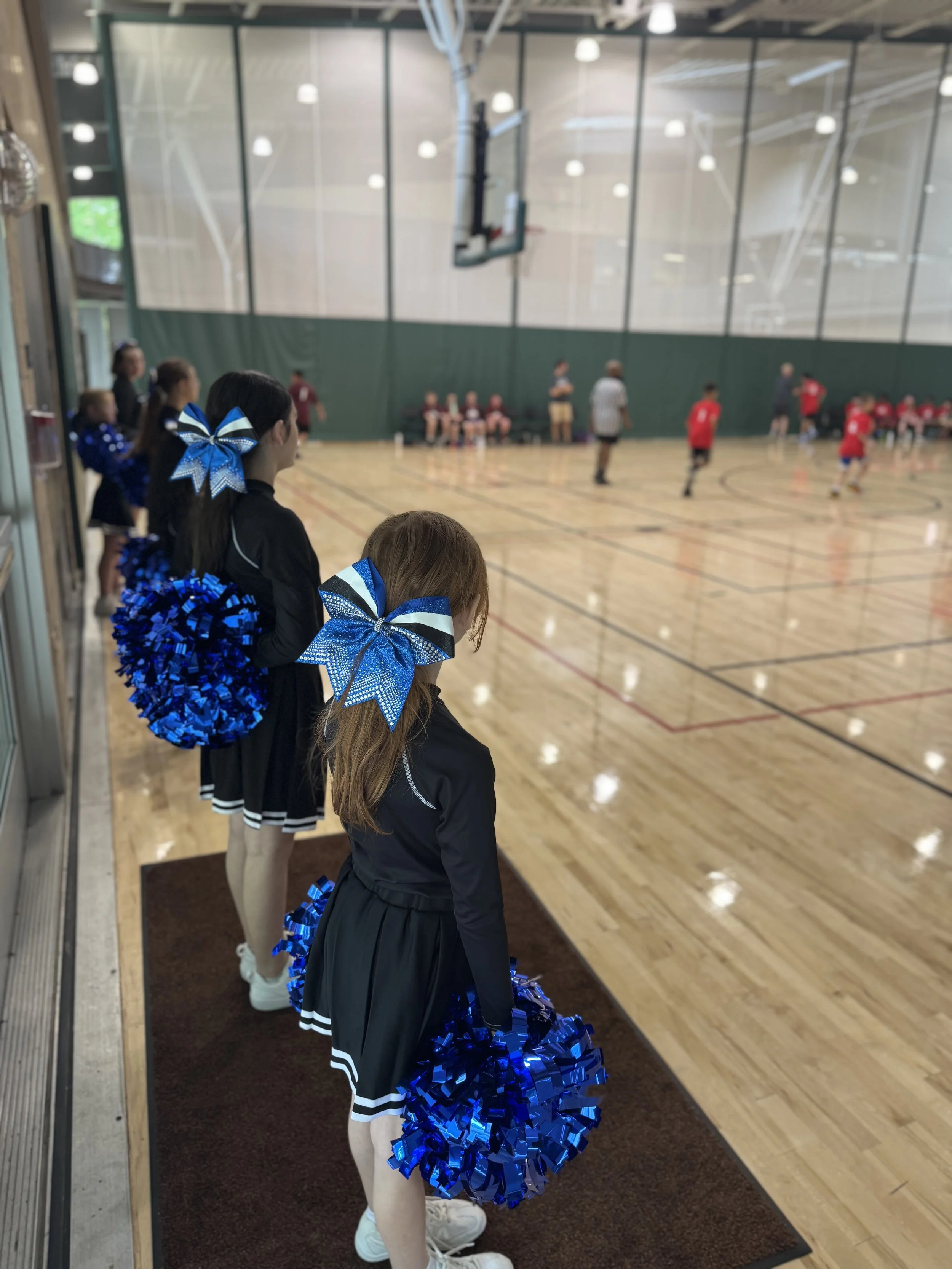 Sideline Basketball Cheer Firstenburg Community Center in Vancouver, WA. youth sports/ cheerleading for ages 4 to 14 years old.