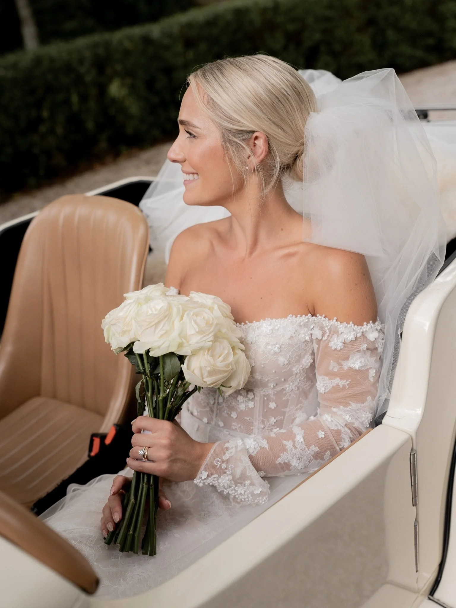 Look at our brides 🥹 

Brides, your wedding skin doesn&rsquo;t happen by accident&hellip; it should be planned 

If you have acne, congestion, texture or anything you&rsquo;re wanting to improve, starting a six months to year out is ideal. That migh