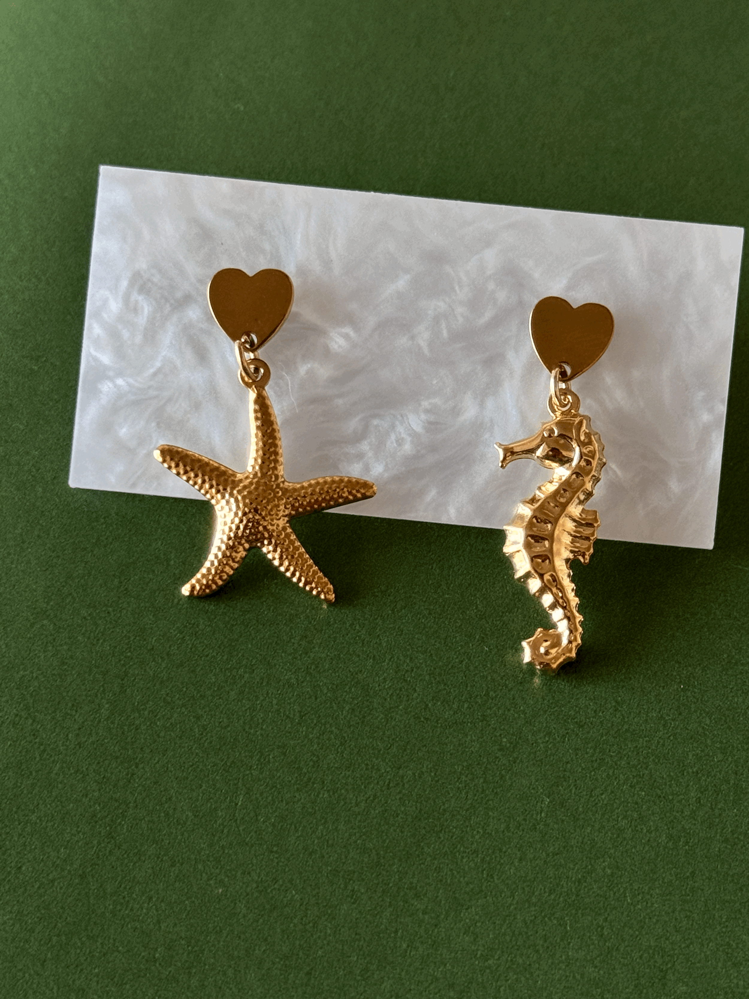 Beachy Girl Earrings ๐
