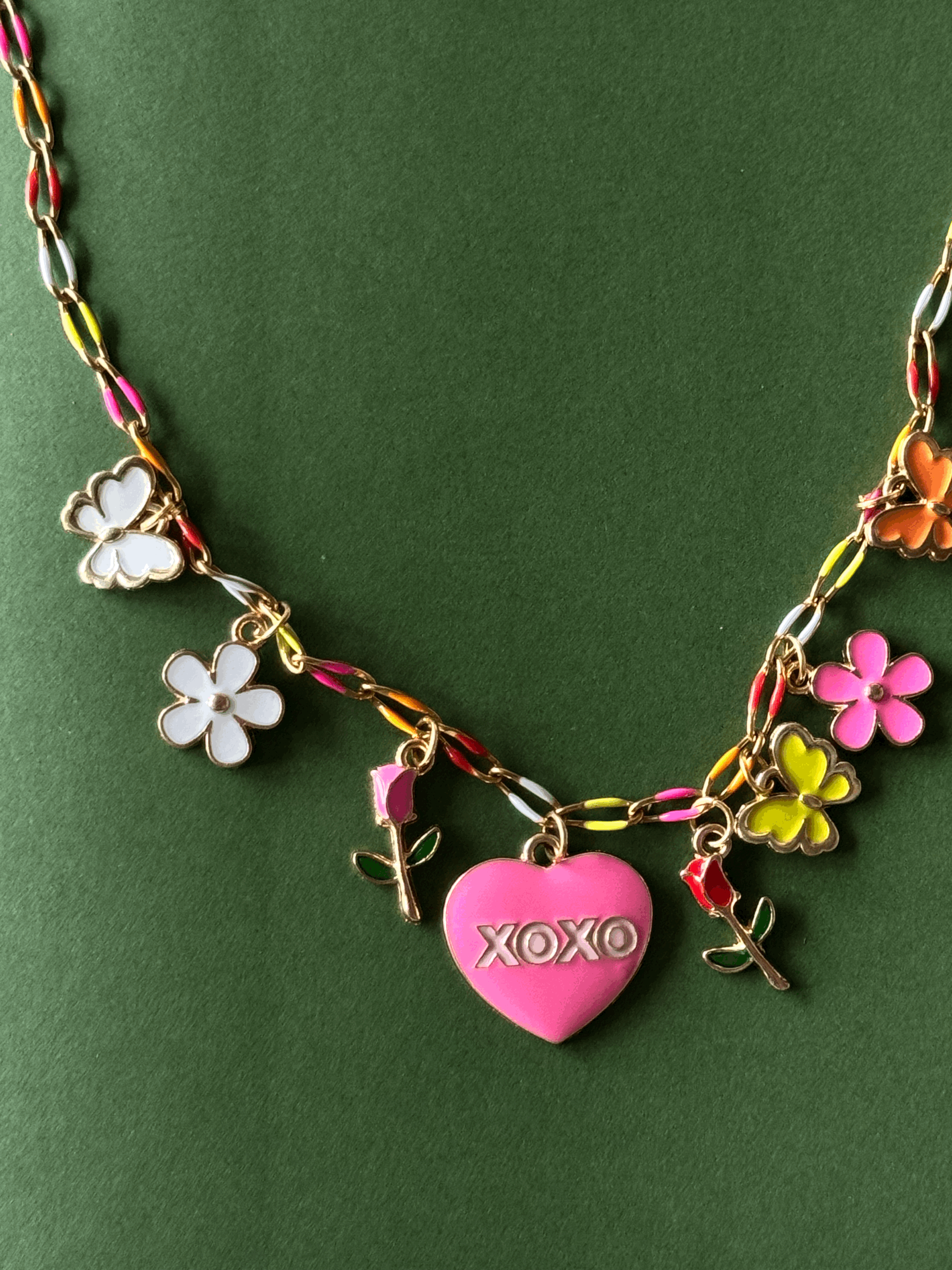 Flower Power Charm Necklace ๐ธ๐ฆ