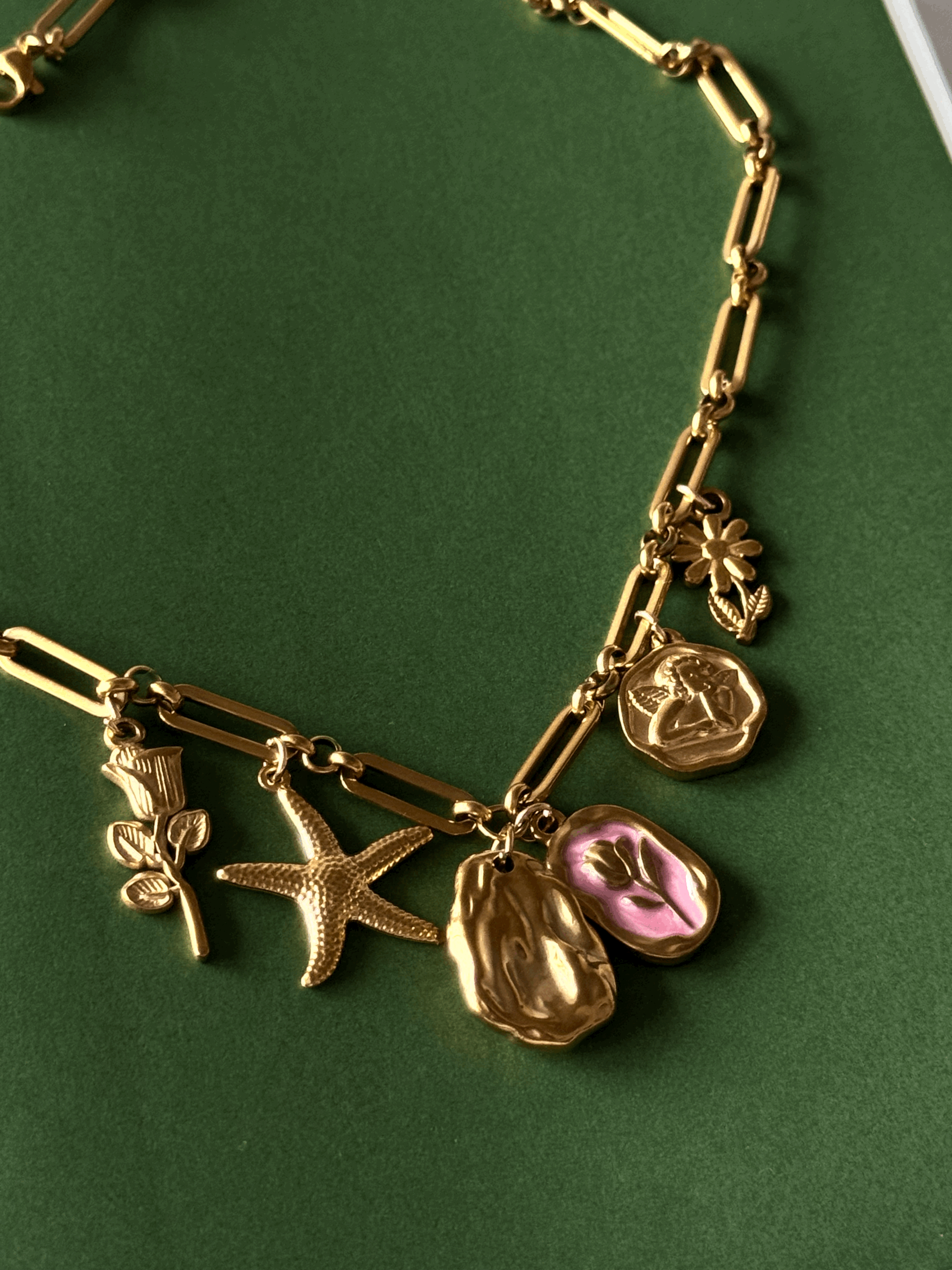 Feminine Garden Charm Necklace๐ทโจ