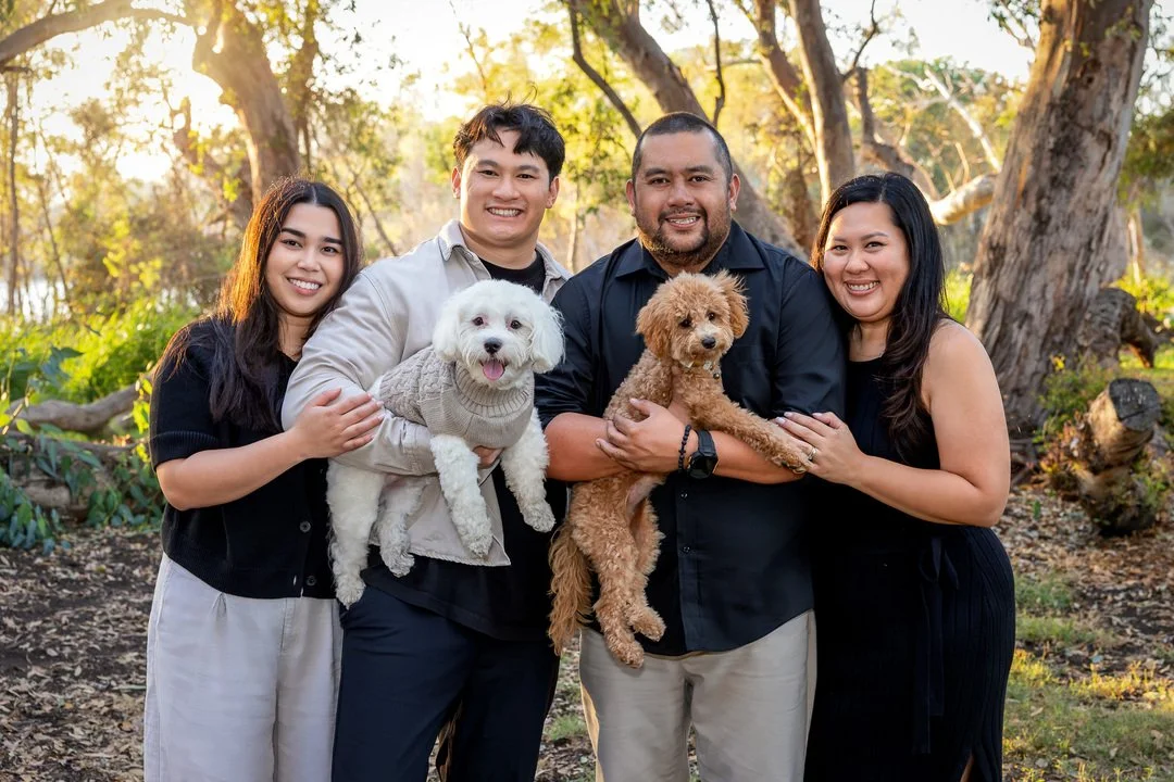 It&rsquo;s that time of year again, when families come together and the memories mean even more.

Before the season rushes by, take a moment to freeze the love, laughter, and all the little in-betweens.

My calendar fills up quickly this time of year