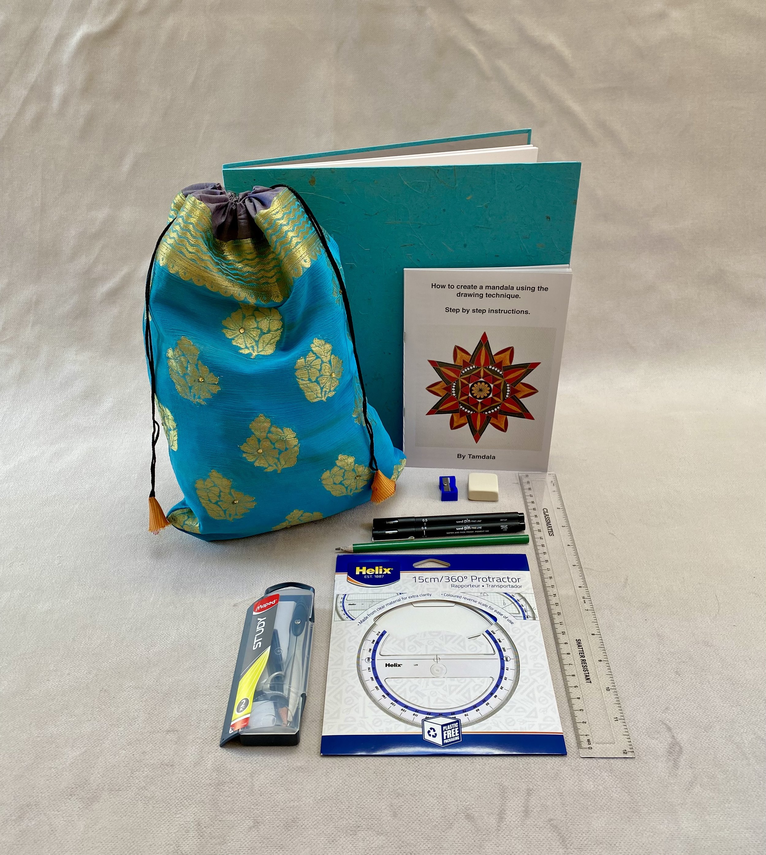 Mandala drawing kit