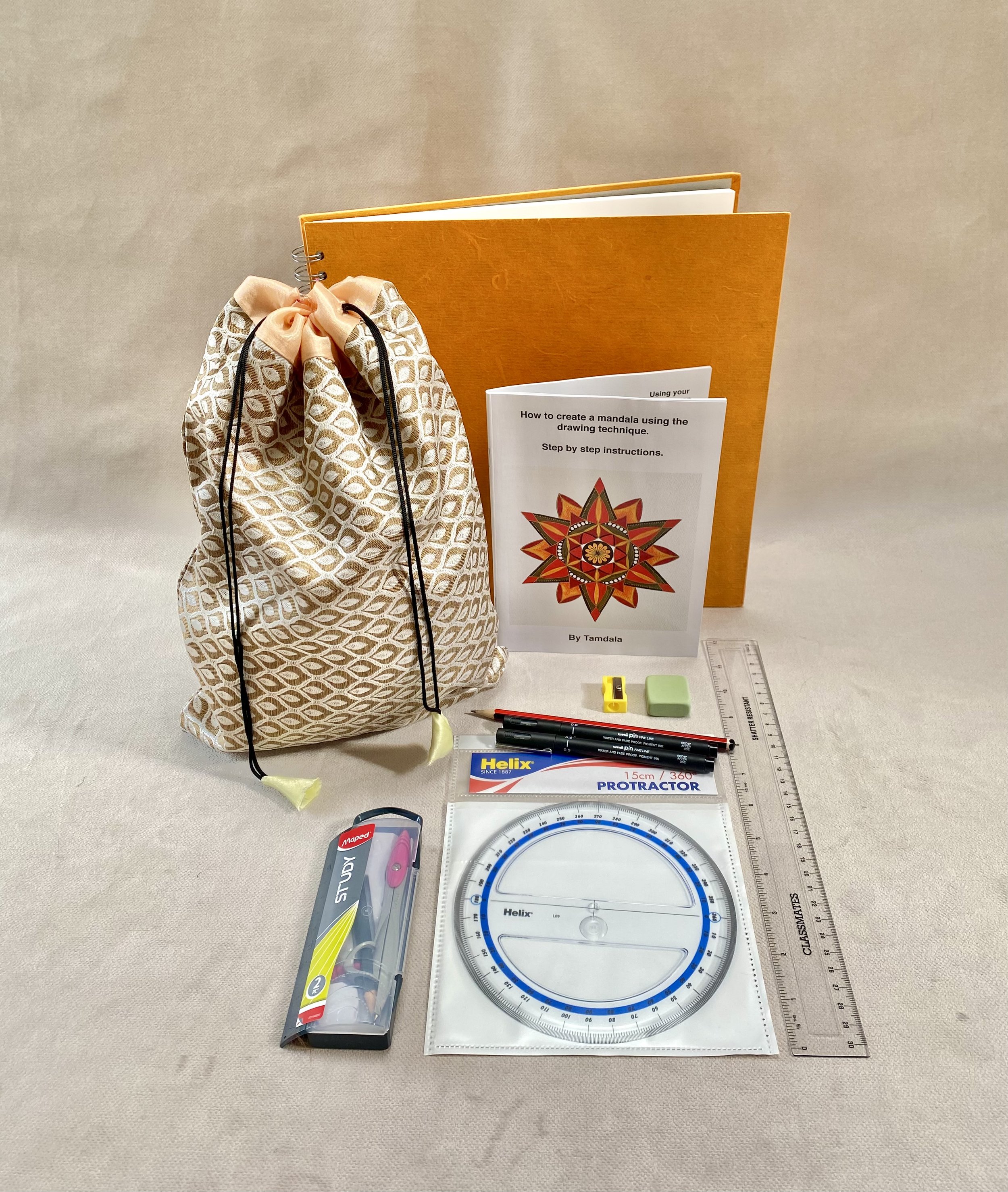 Mandala drawing kit