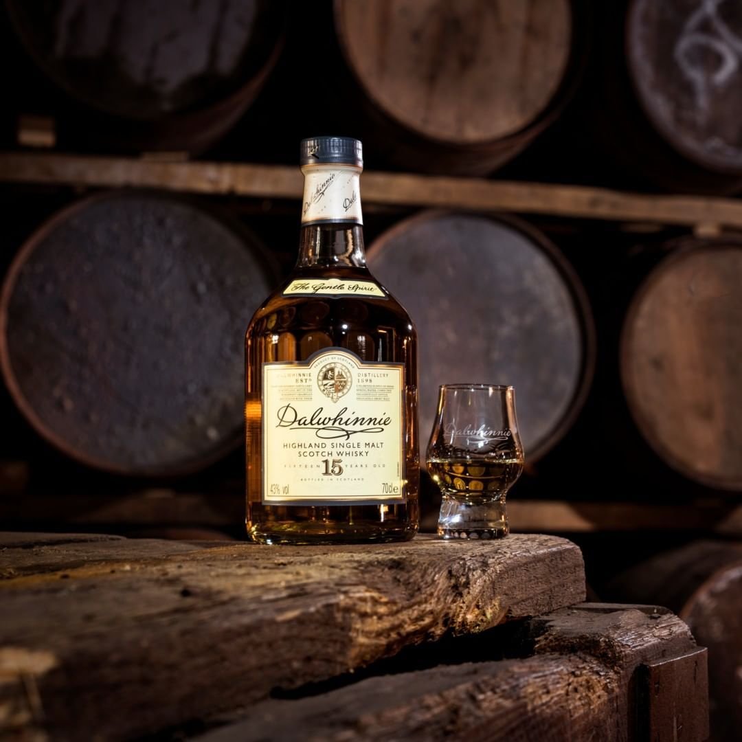 Dalwhinnie 15 Y.O. Single Highland Malt karbiga