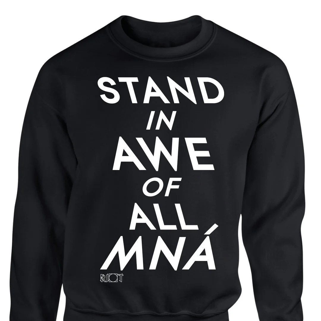 Stand In Awe Sweatshirt Black.jpg
