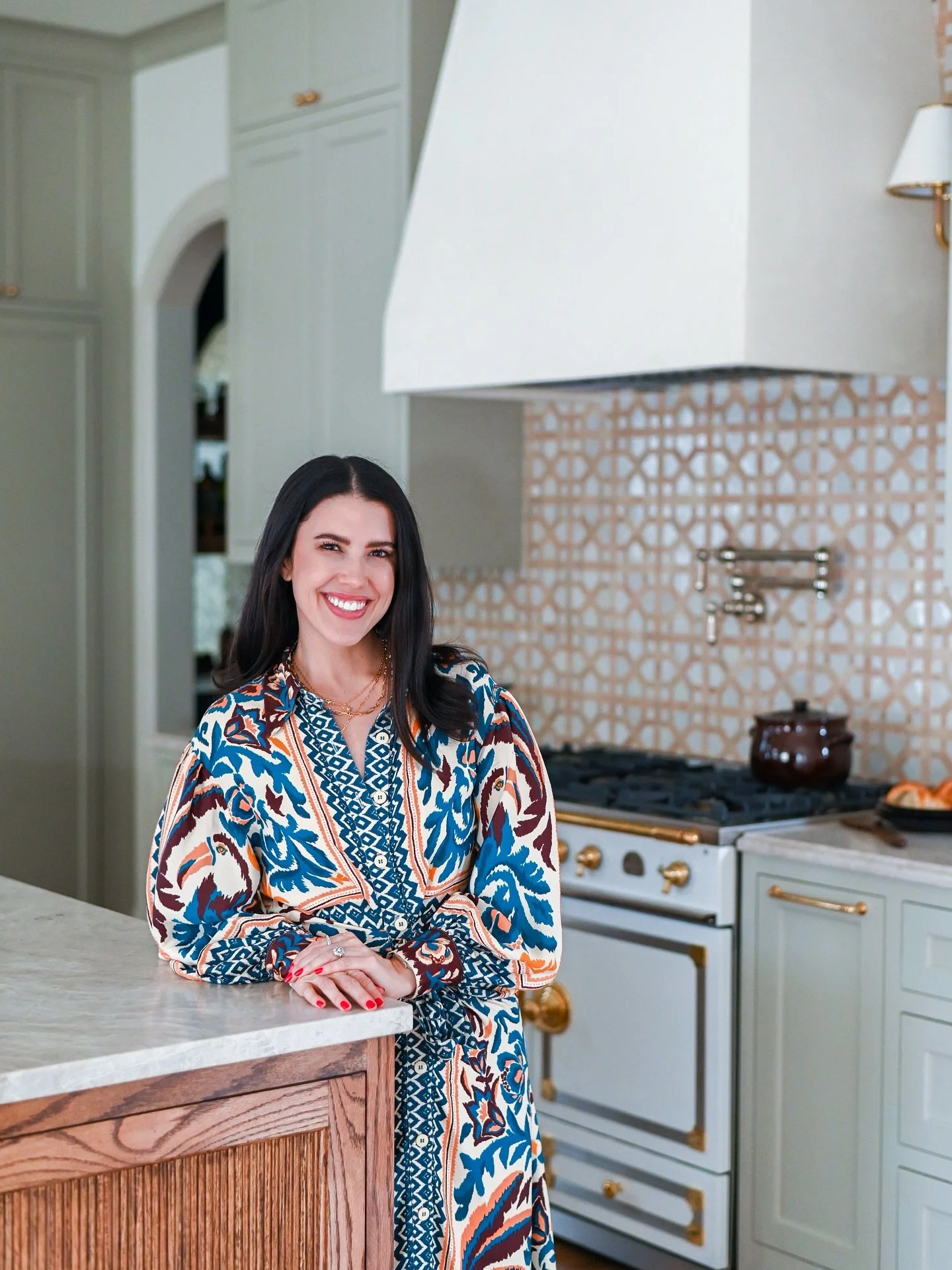 A love letter to the kitchens putting in WORK this season.
Turkey HQ by day, cocoa bar by night.

This room carries it ALL.

To every kitchen working double shifts right now: Thank you for your service. 💚