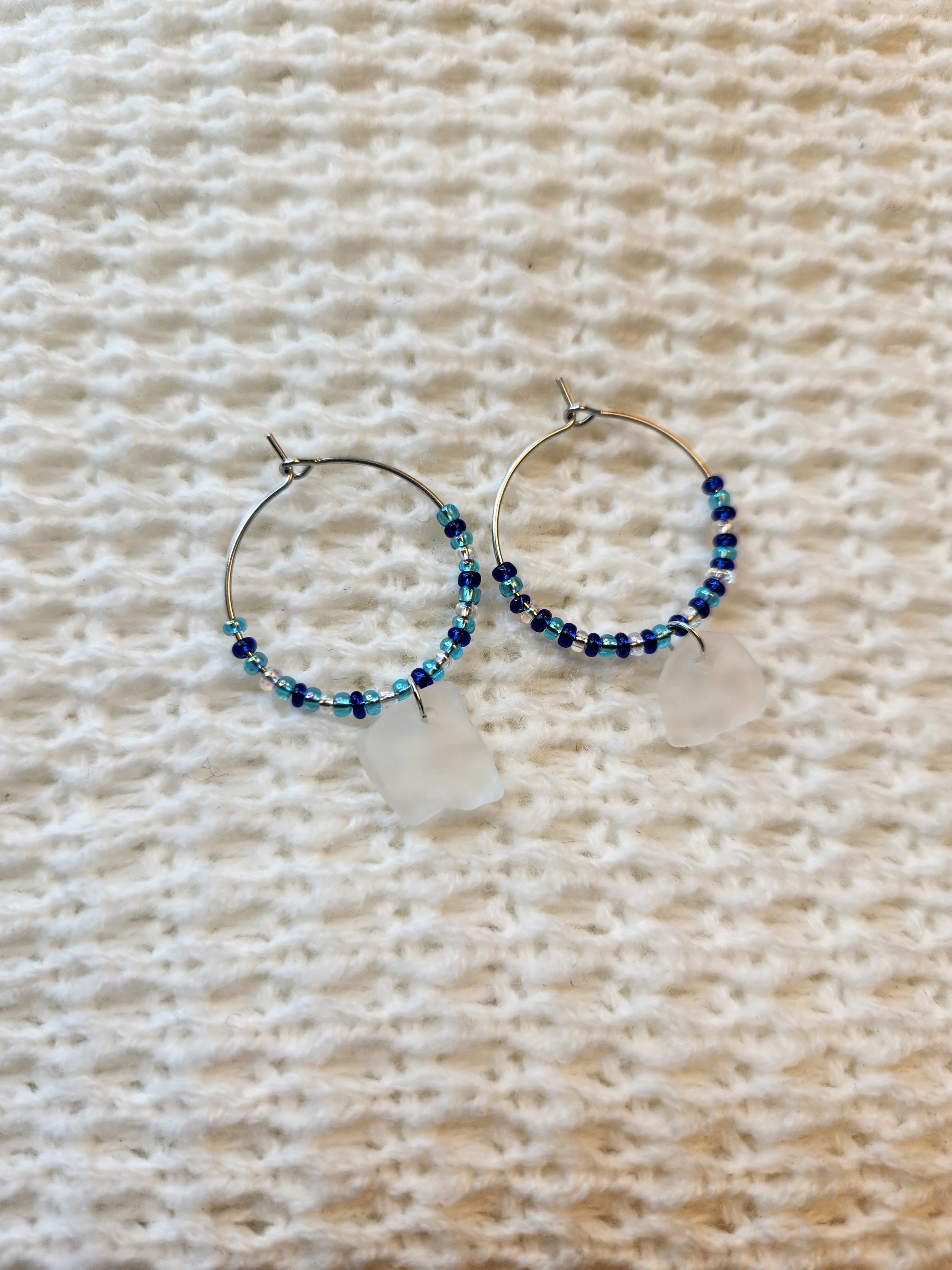 Wine Glass Charms White with Blue Beads