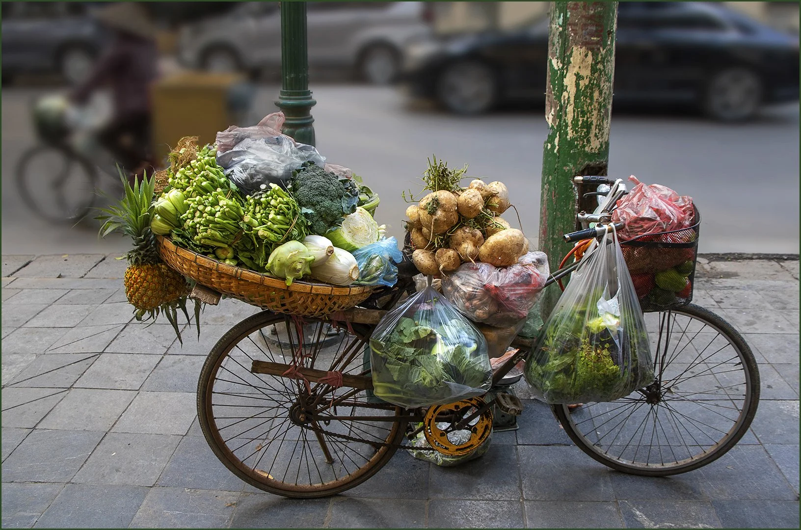 Greengrocers in Hannoi - WINNER - Steve Knight