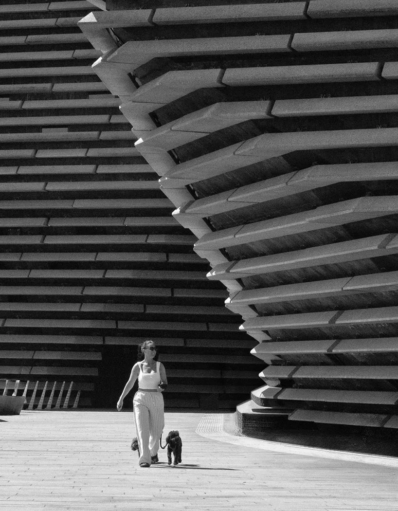 3Rd Place Walking The Dog In Dundee Richard Courridge
