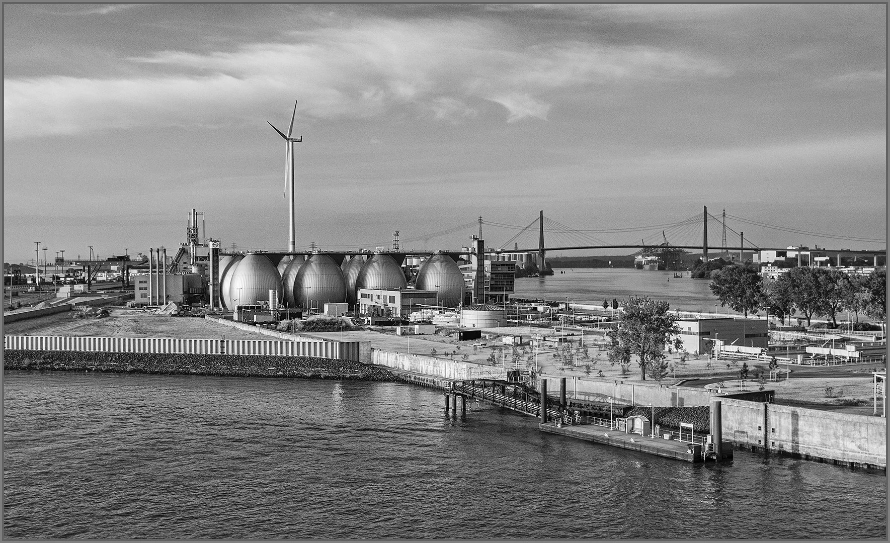 Hamburg Docks - Gillian Denny