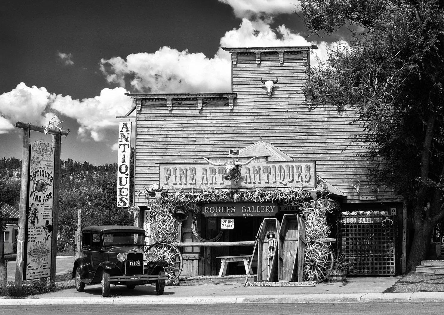 Fine Art Antiques Store Hulett Wyoming (Print).jpg