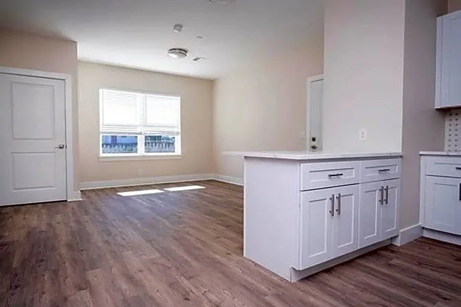One of our recent projects allowed us to install vinyl plank and luxury carpet in these brand new apartments in Bethlehem. 🤩 Reach out today if you&rsquo;re interested in having new floors installed! 📲