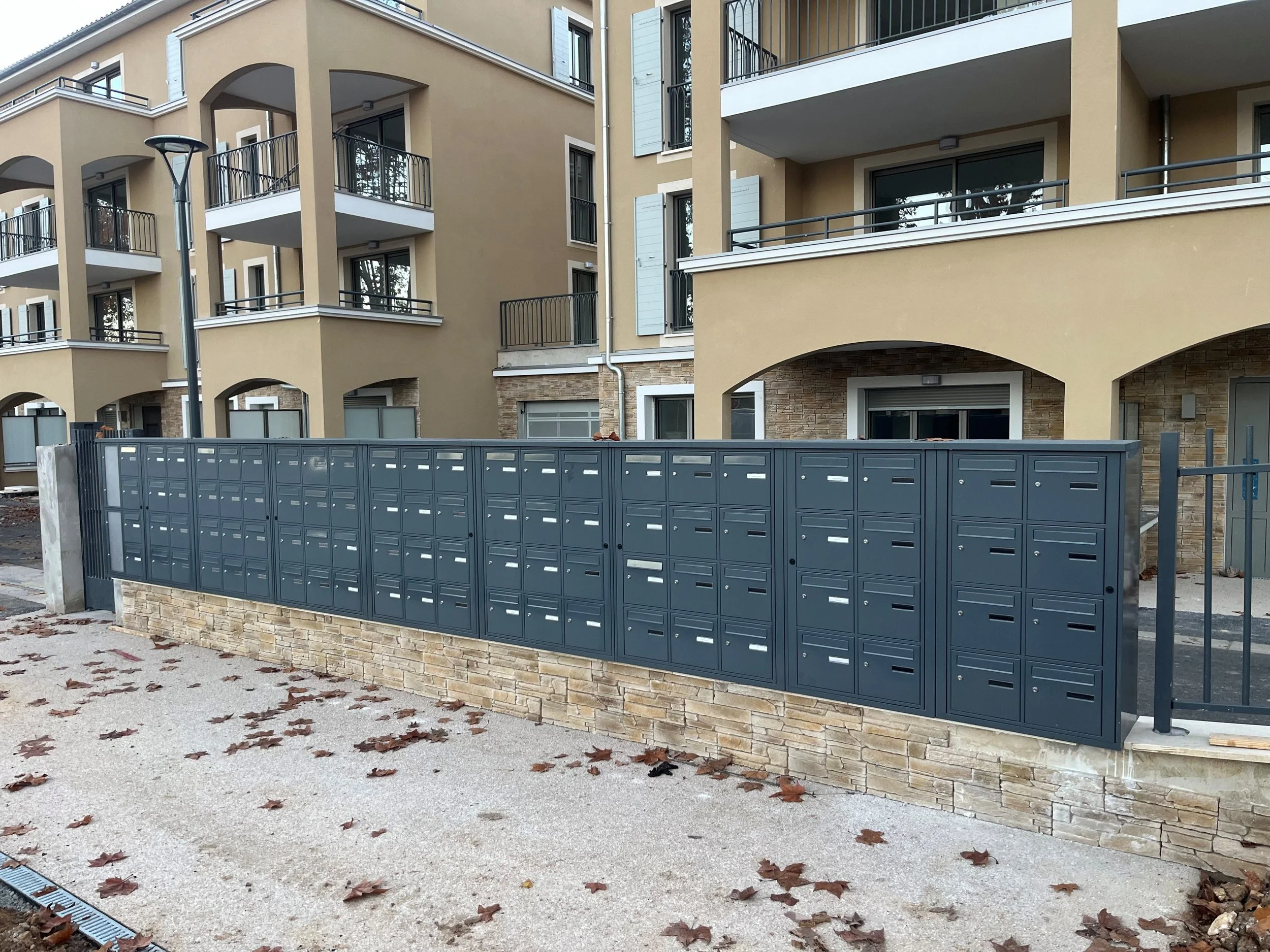 BAL Aix en provence.jpg