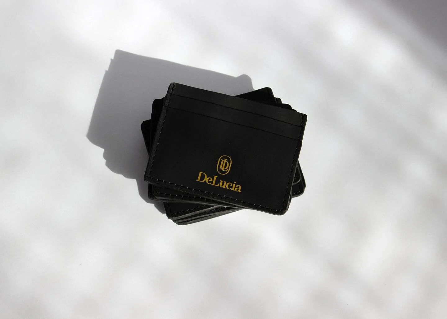 Your pocket just got an upgrade 🫶
Card holders are now available to order online! 

Link in bio 🖤

#wallets #handmade #smallbusiness #beauty #sewing #leather