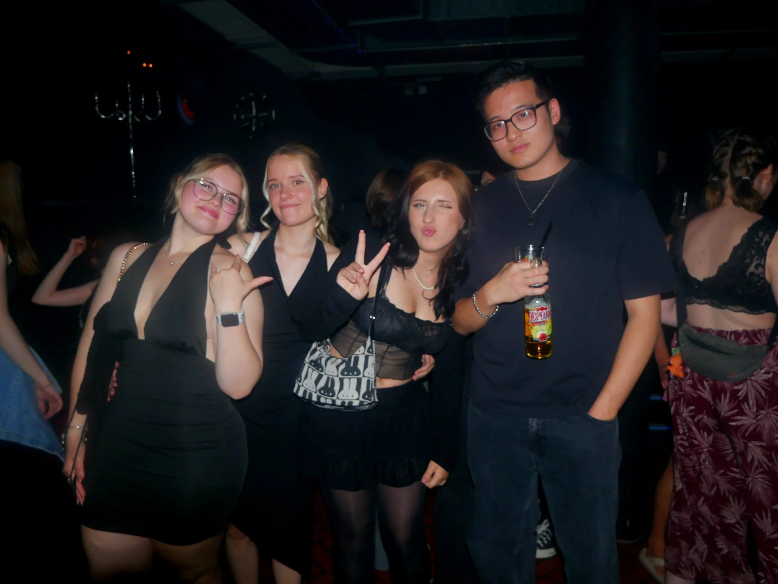 80WAVE K-POP Party picture