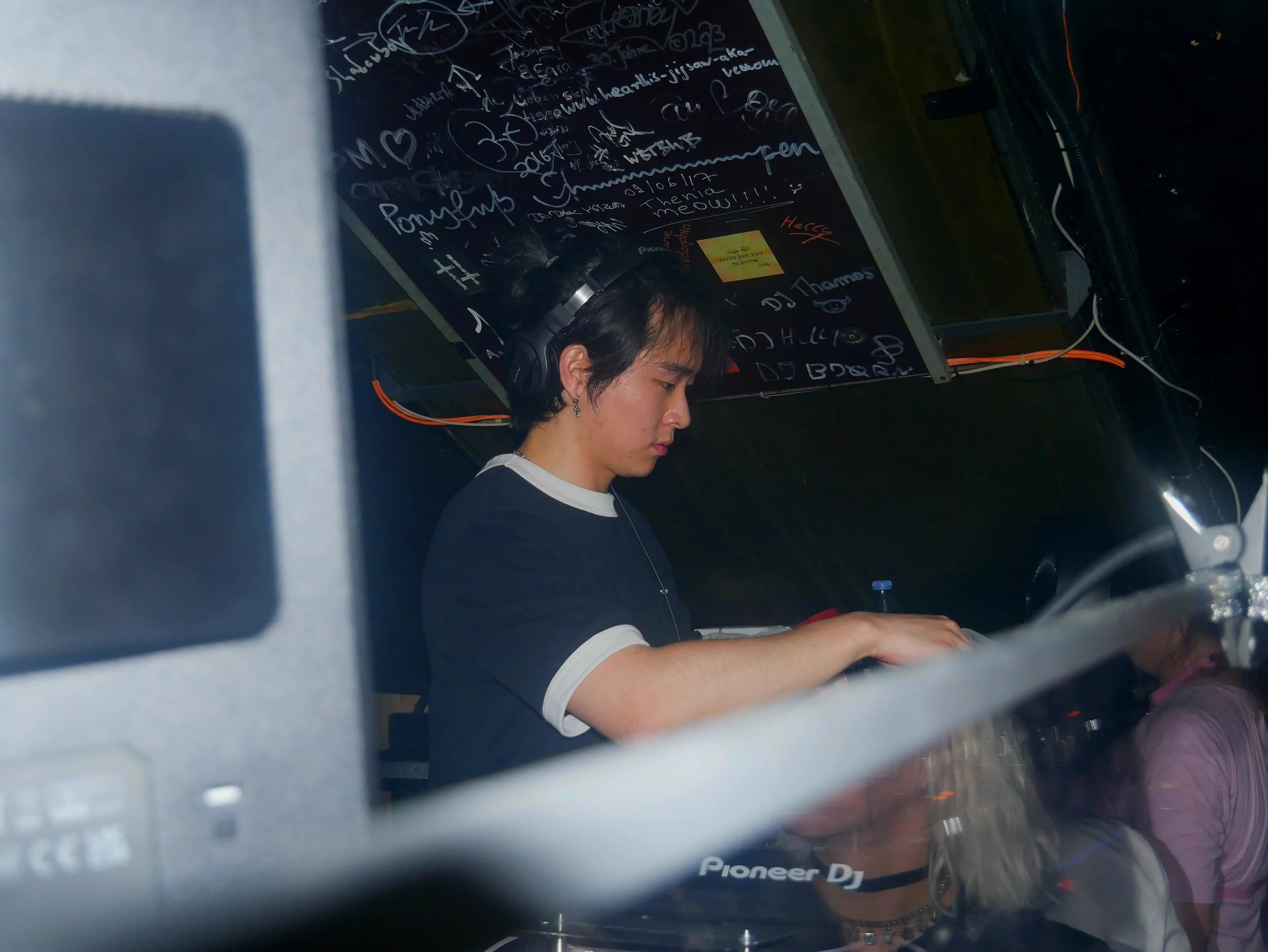 80WAVE K-POP Party picture