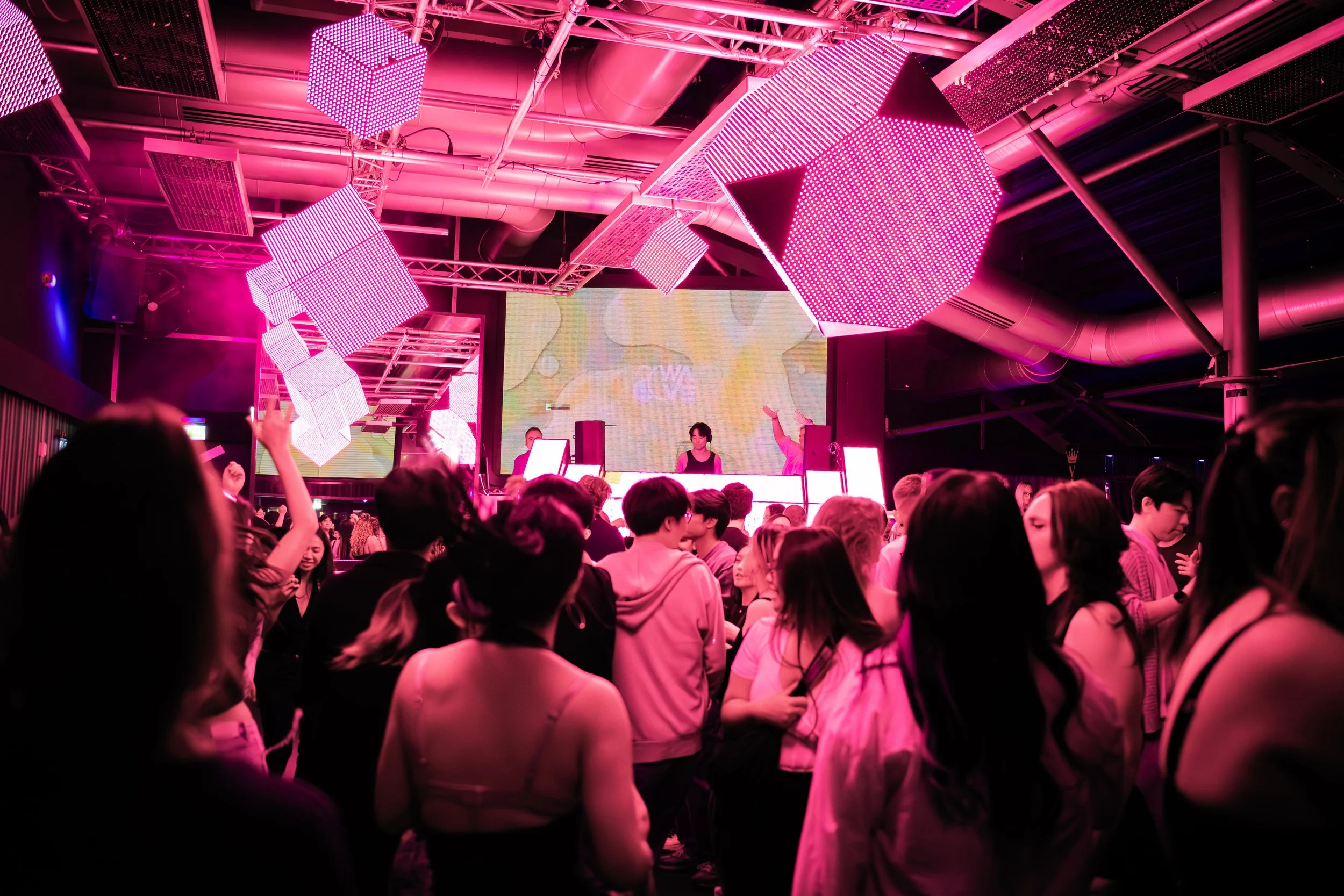 80WAVE K-POP Party picture