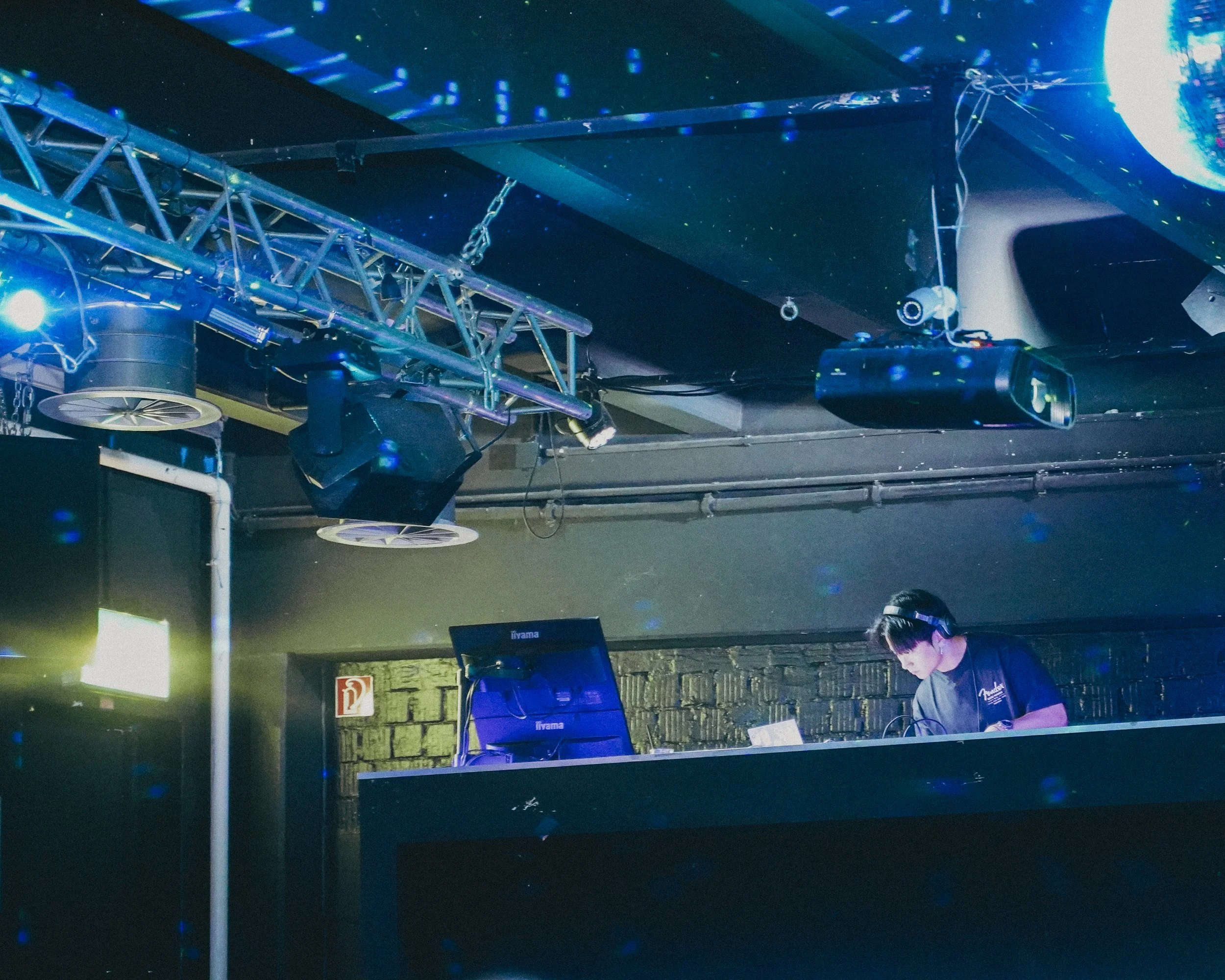 80WAVE K-POP Party picture