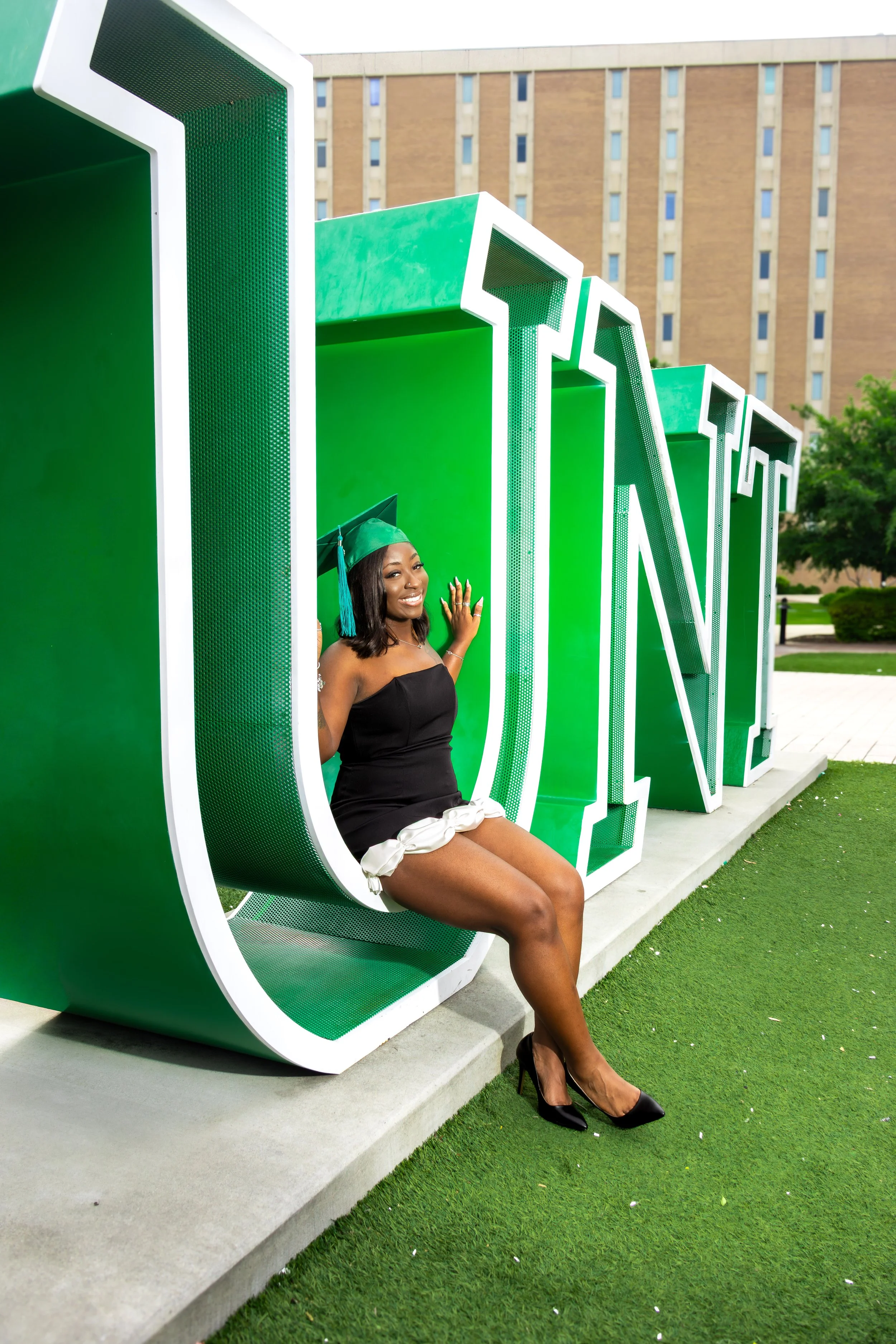 Beejay'sGrad-8.jpg
