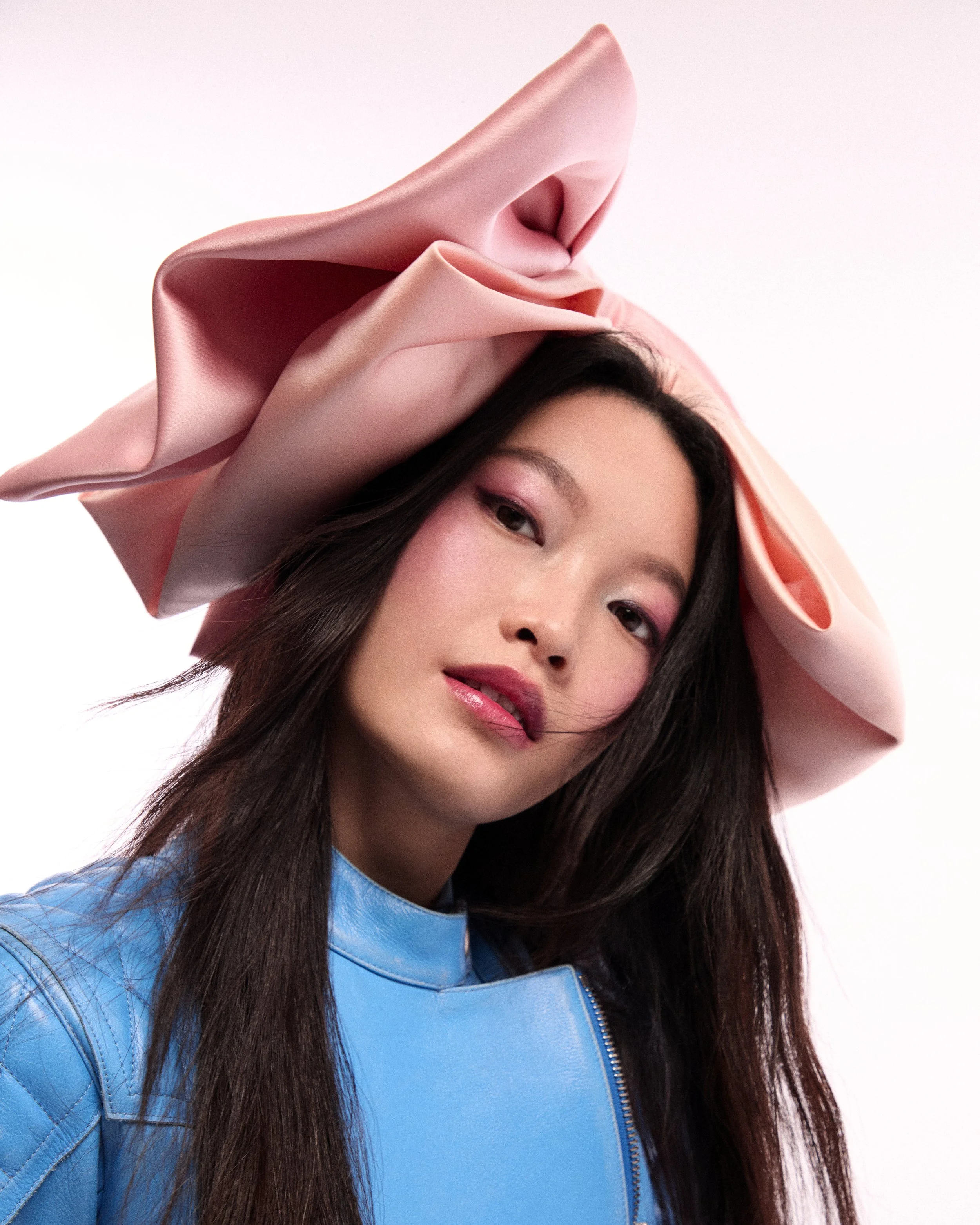 Vogue_Thailand_Aug_202630700_RET 1.jpg
