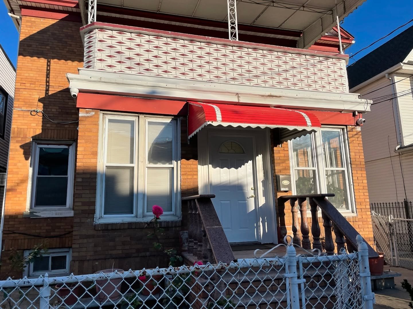 Another home secured! 🔒
#IMSITSOLUTIONS
1. #HomeAutomation
2. #SmartHome
3. #HomeSecurity
4. #TechSolutions
5. #ITServices
6. #SmartLiving
7. #SecuritySystems
8. #ConnectedHome
9. #IoT
10. #HomeTech
11. #DigitalSecurity
12. #TechInnov
