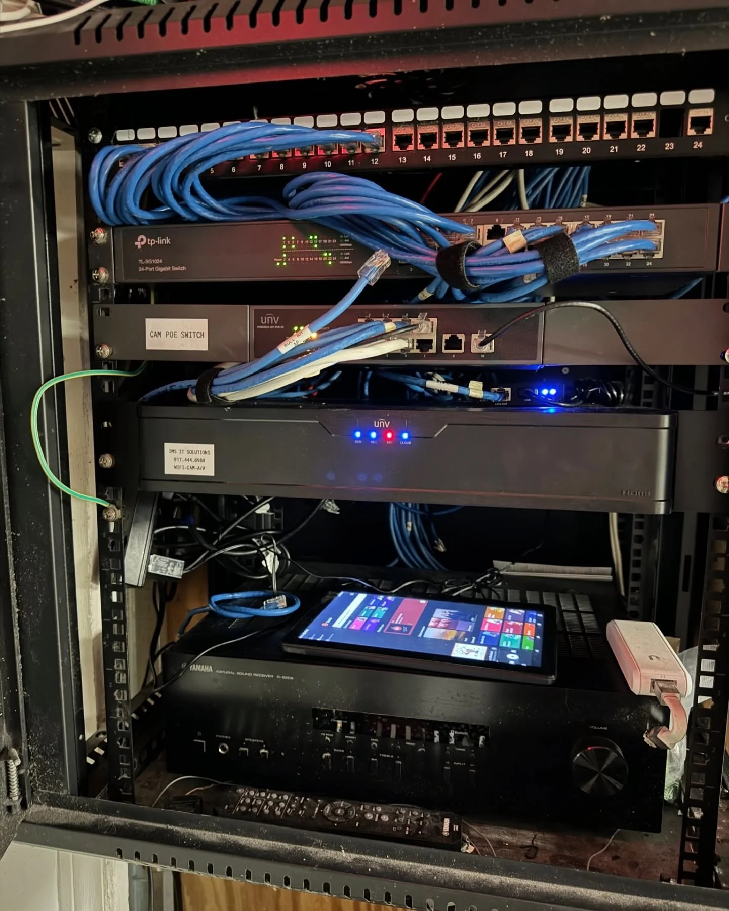 Network cables a hassle for you? CONTACT #IMSITSOLUTIONS today ❗️⚡️

	1.	#HomeAutomation
	2.	#SmartHome
	3.	#HomeSecurity
	4.	#TechSolutions
	5.	#ITServices
	6.	#SmartLiving
	7.	#SecuritySystems
	8.	#ConnectedHome
	9.	#IoT
	10.	#HomeTech
	11.	#Digita